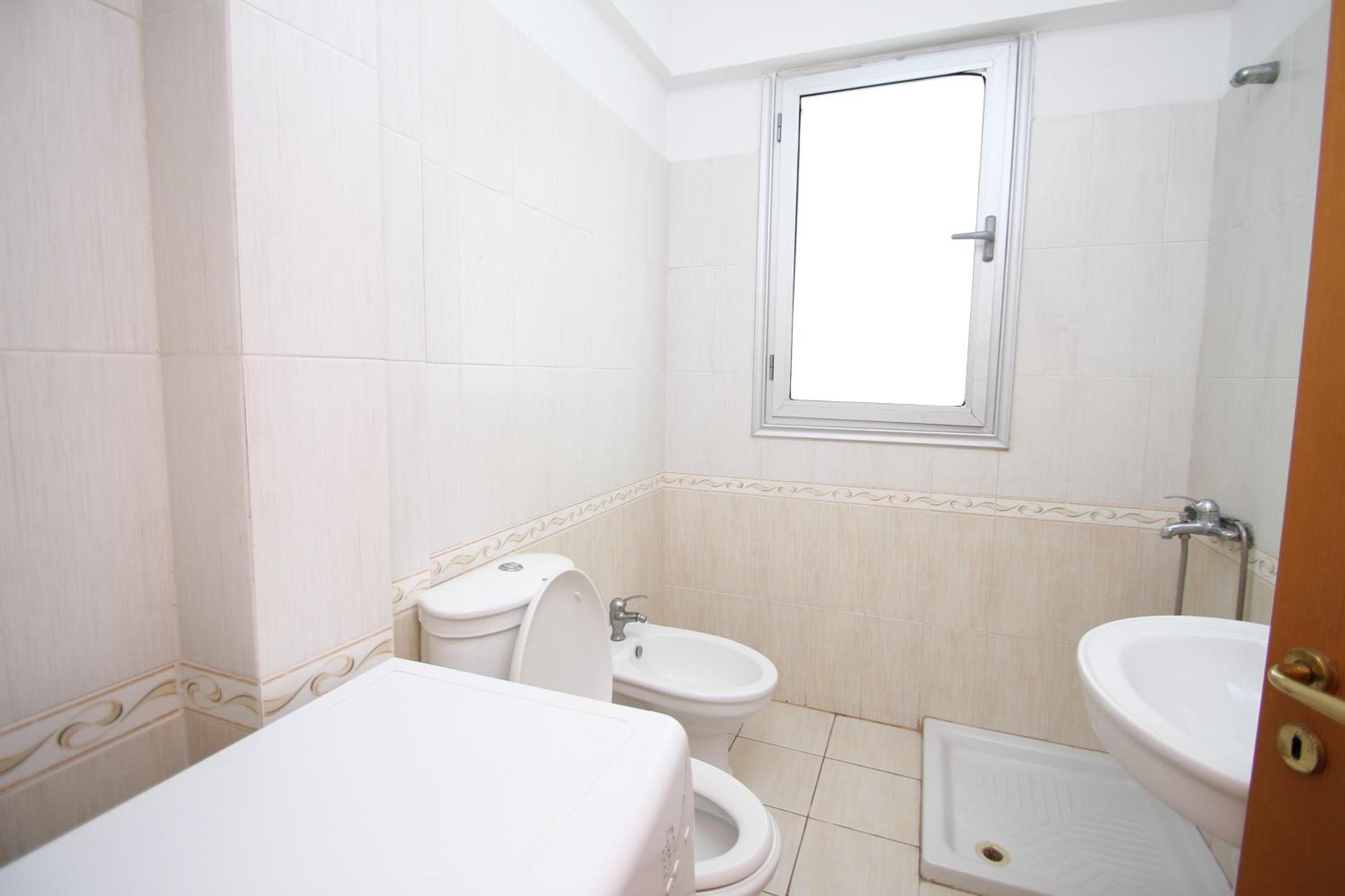 Sea View Marina Apartment Vlore