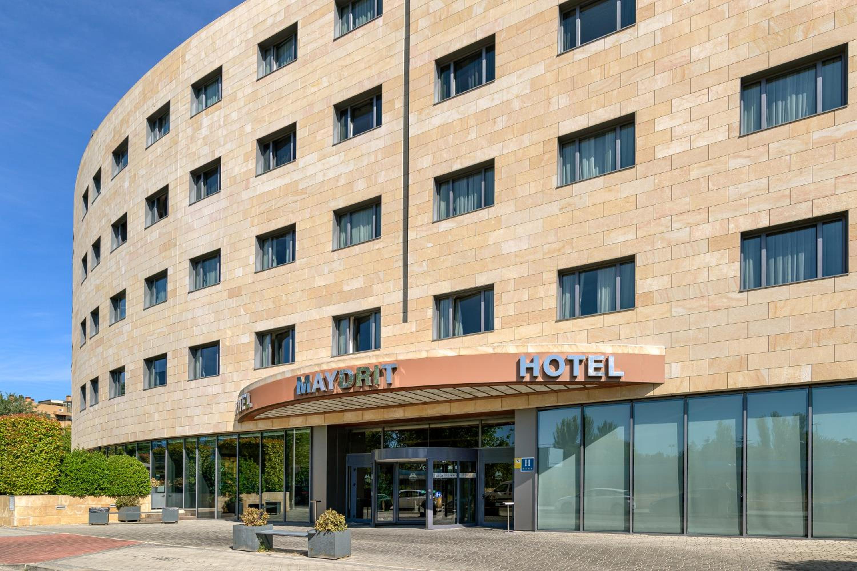 Hotel Maydrit Airport