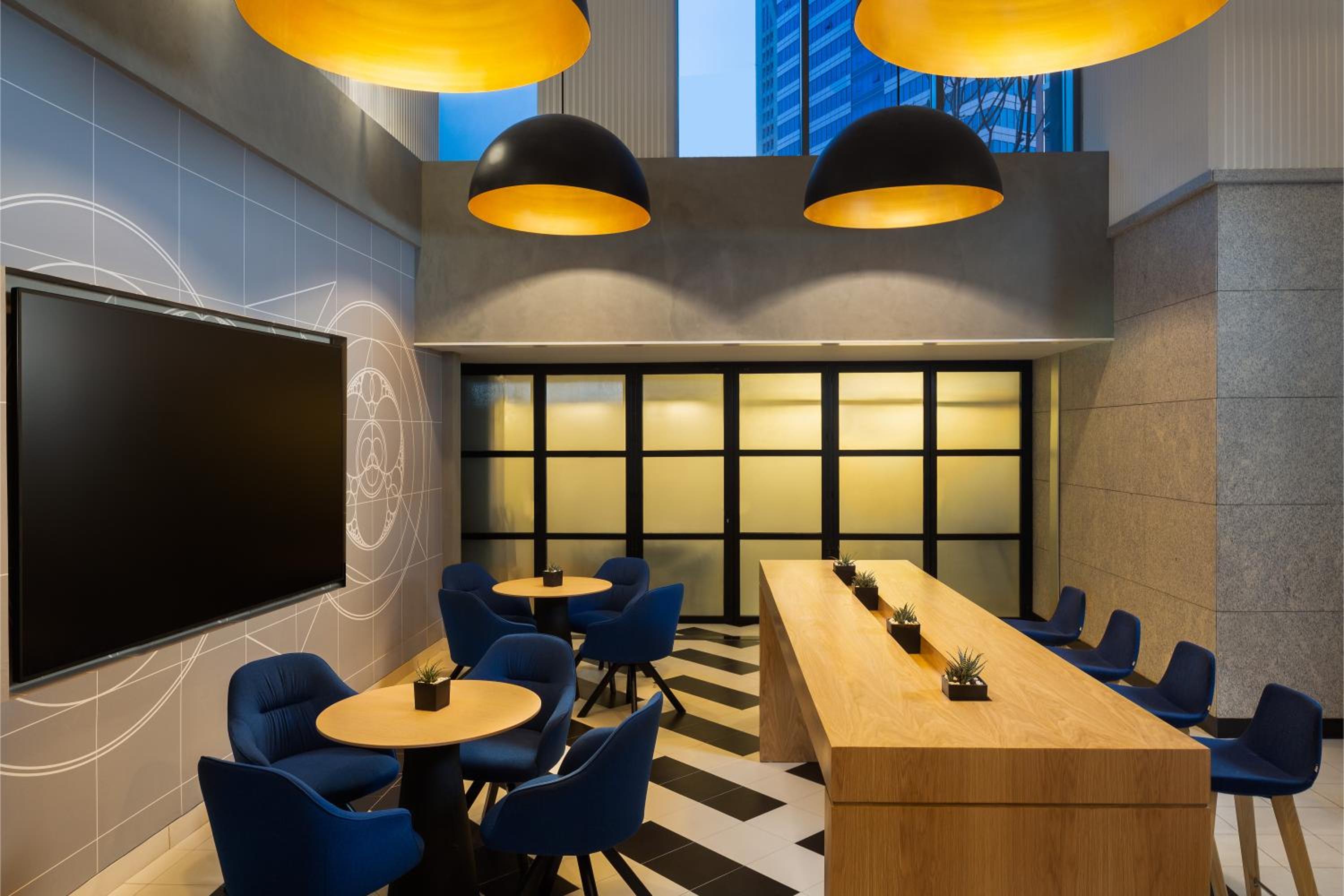 Millennium Atria Business Bay photo 32 of 55
