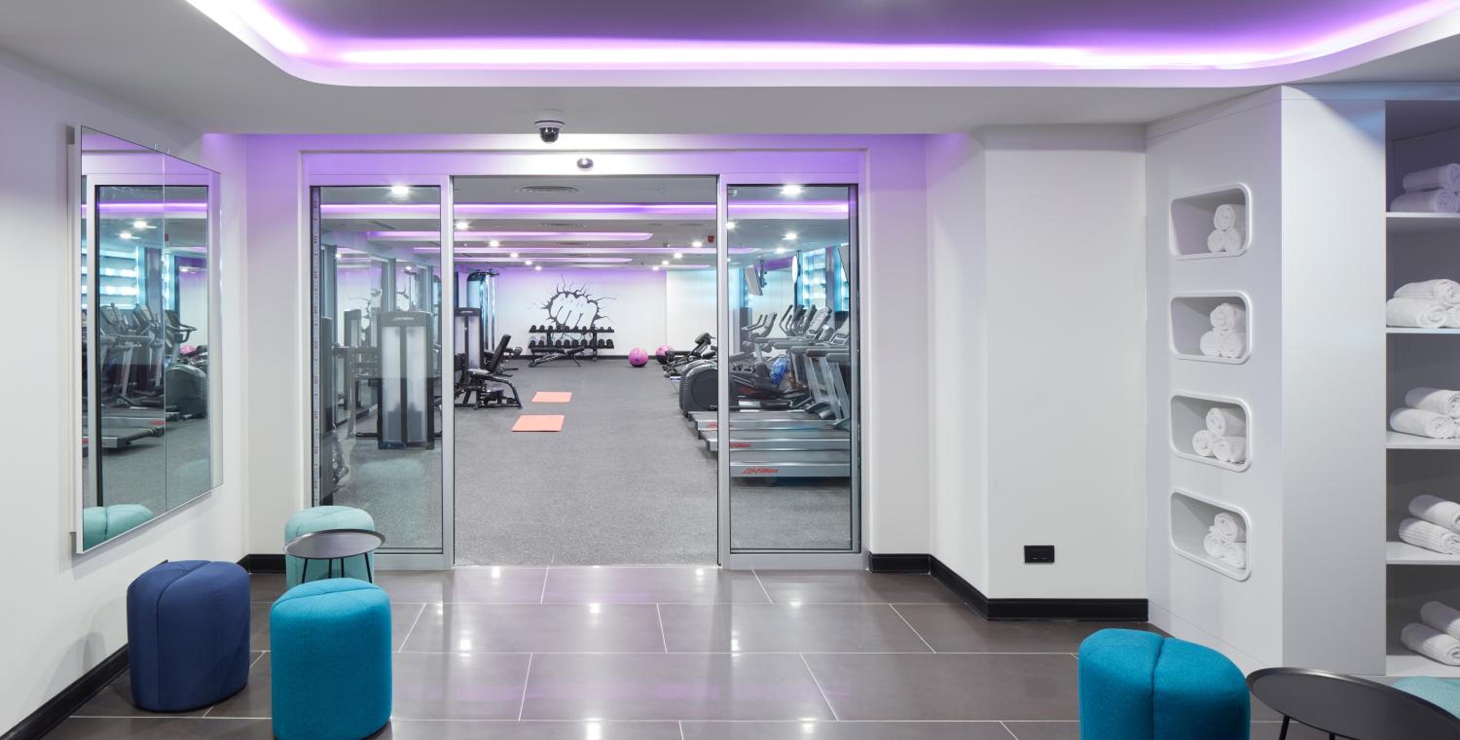 YOTEL İstanbul Havalimanı, Şehir Girişi - Image 81