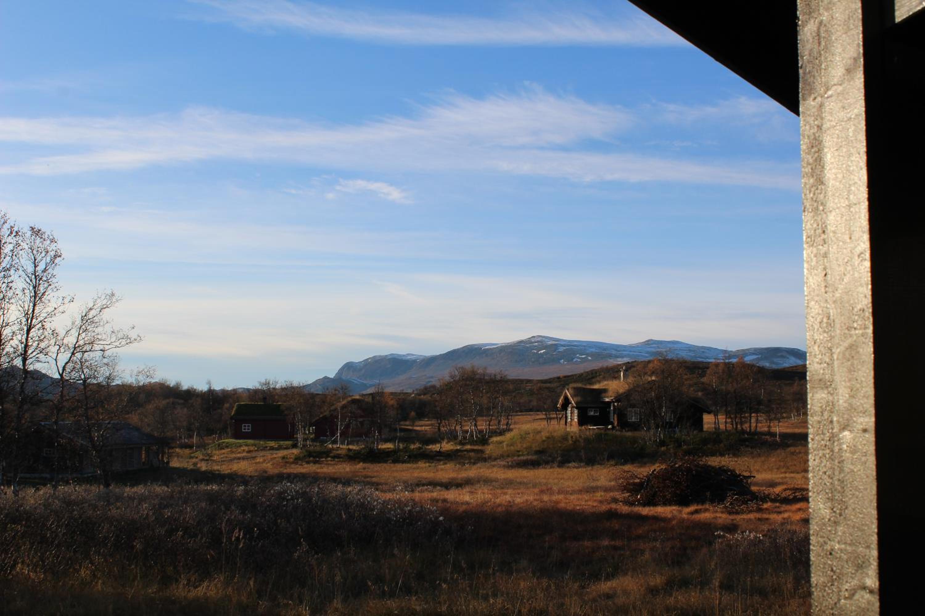 Lev-Vel - 10 person cabin view 4