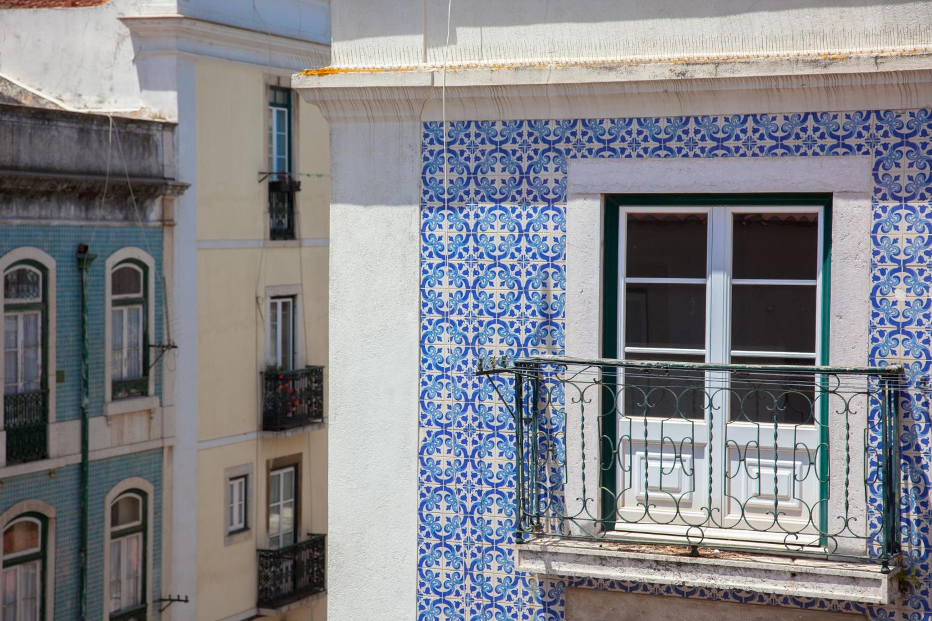 Alfama Sunny & Typical Apartment, By TimeCooler view 5