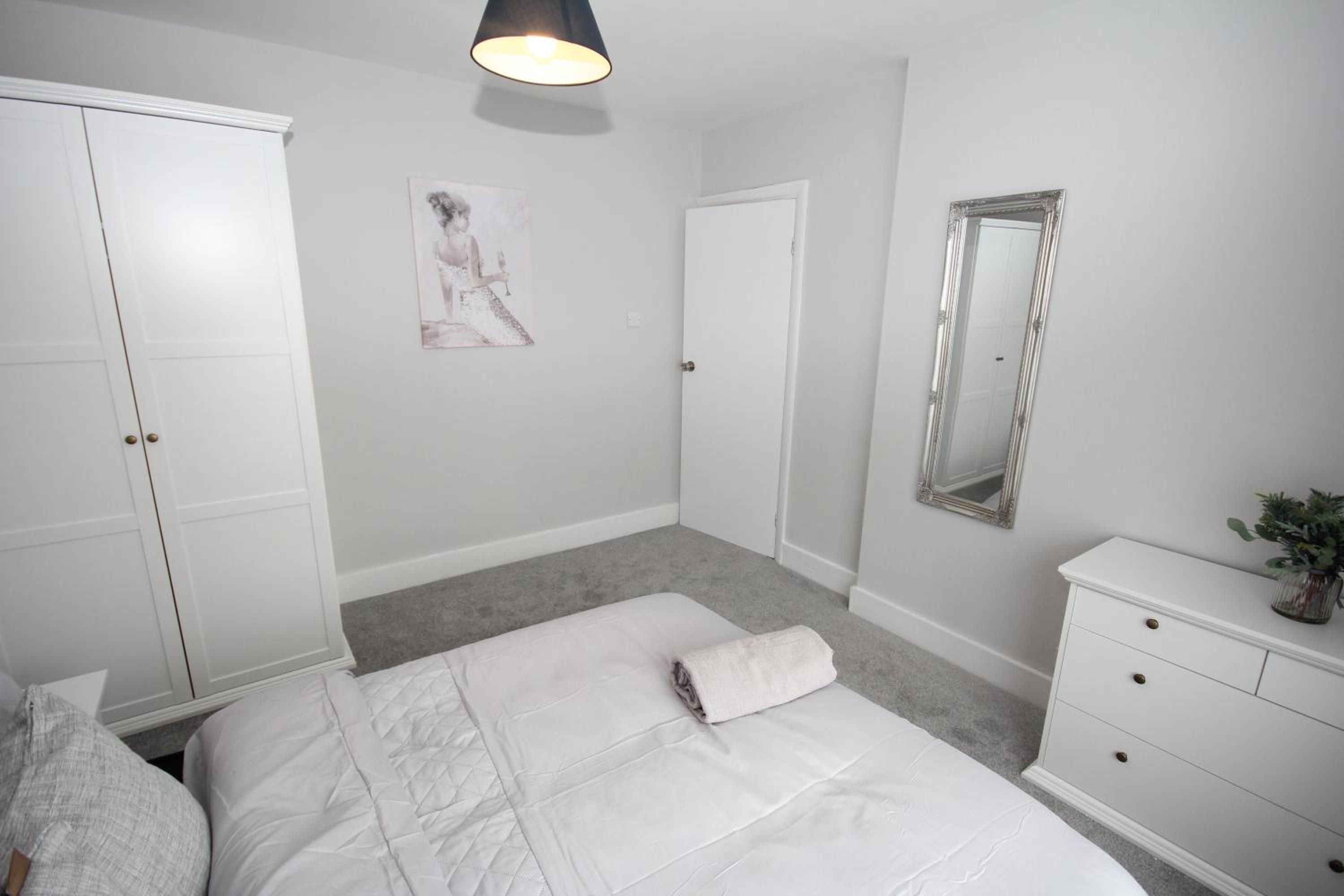 The Uxbridge House, photo 18