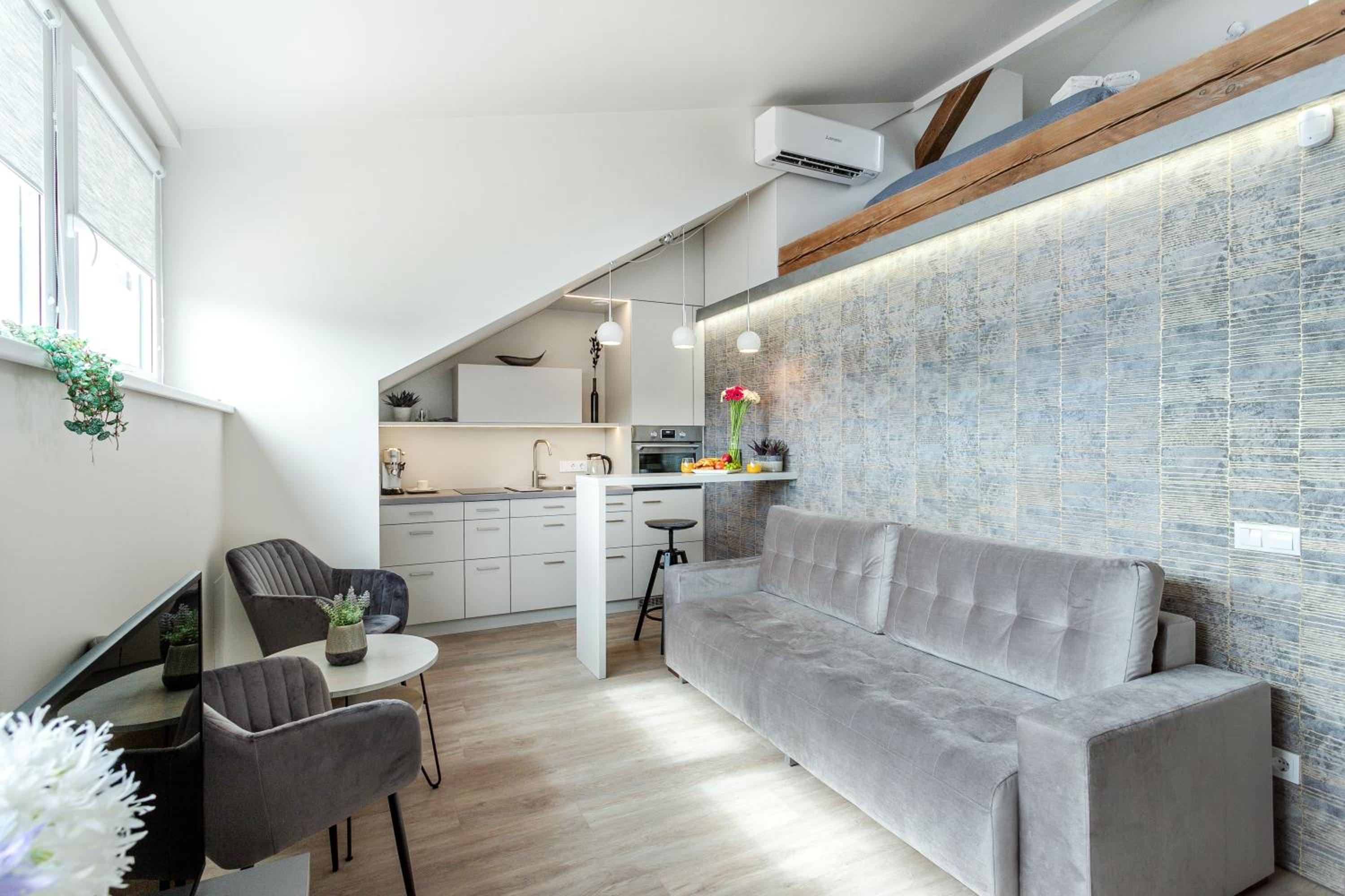 #stayhere - Light Vilnius views Loft City Center view 2