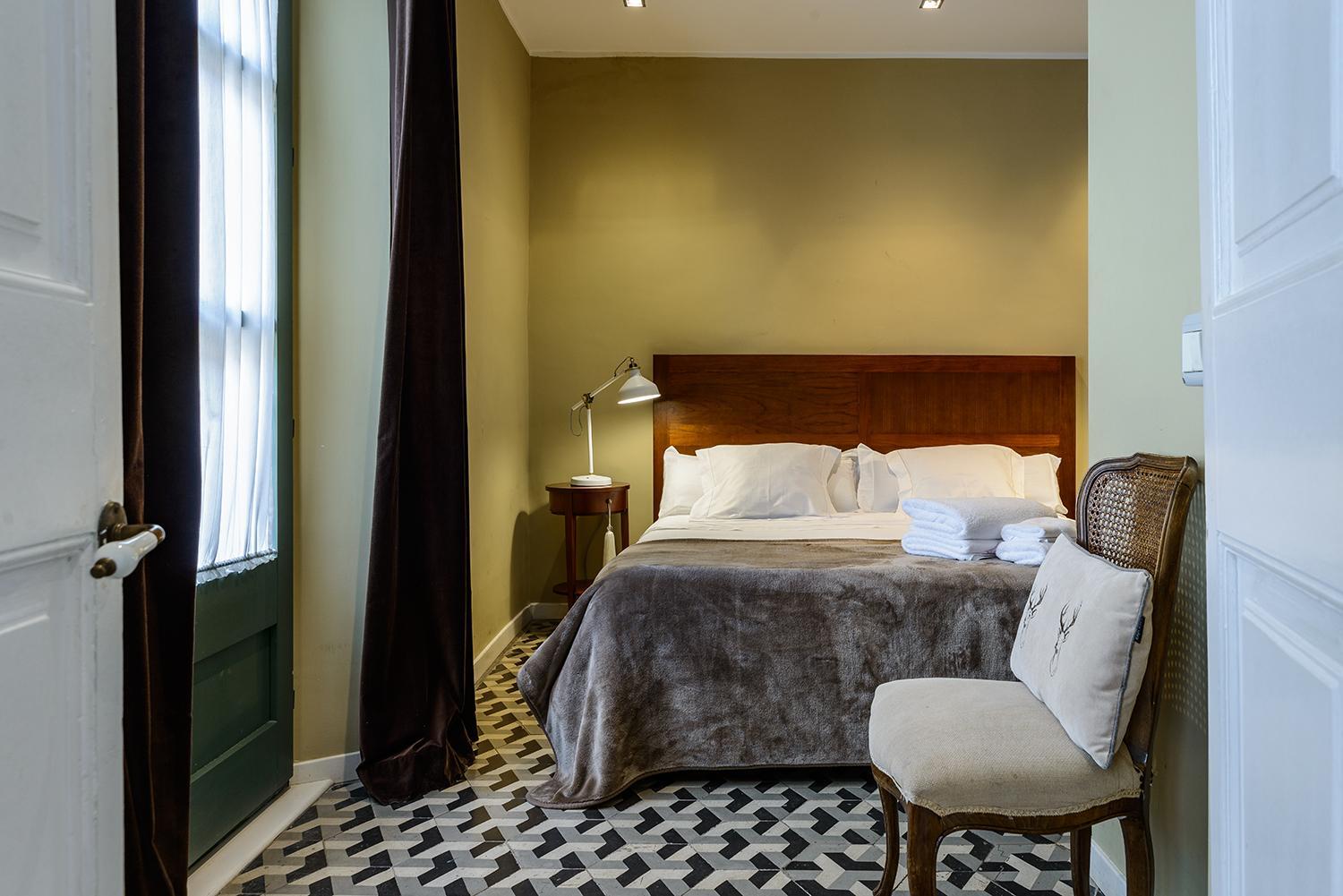 Girona Vacations - APG Espais Rambla - Property Image 1