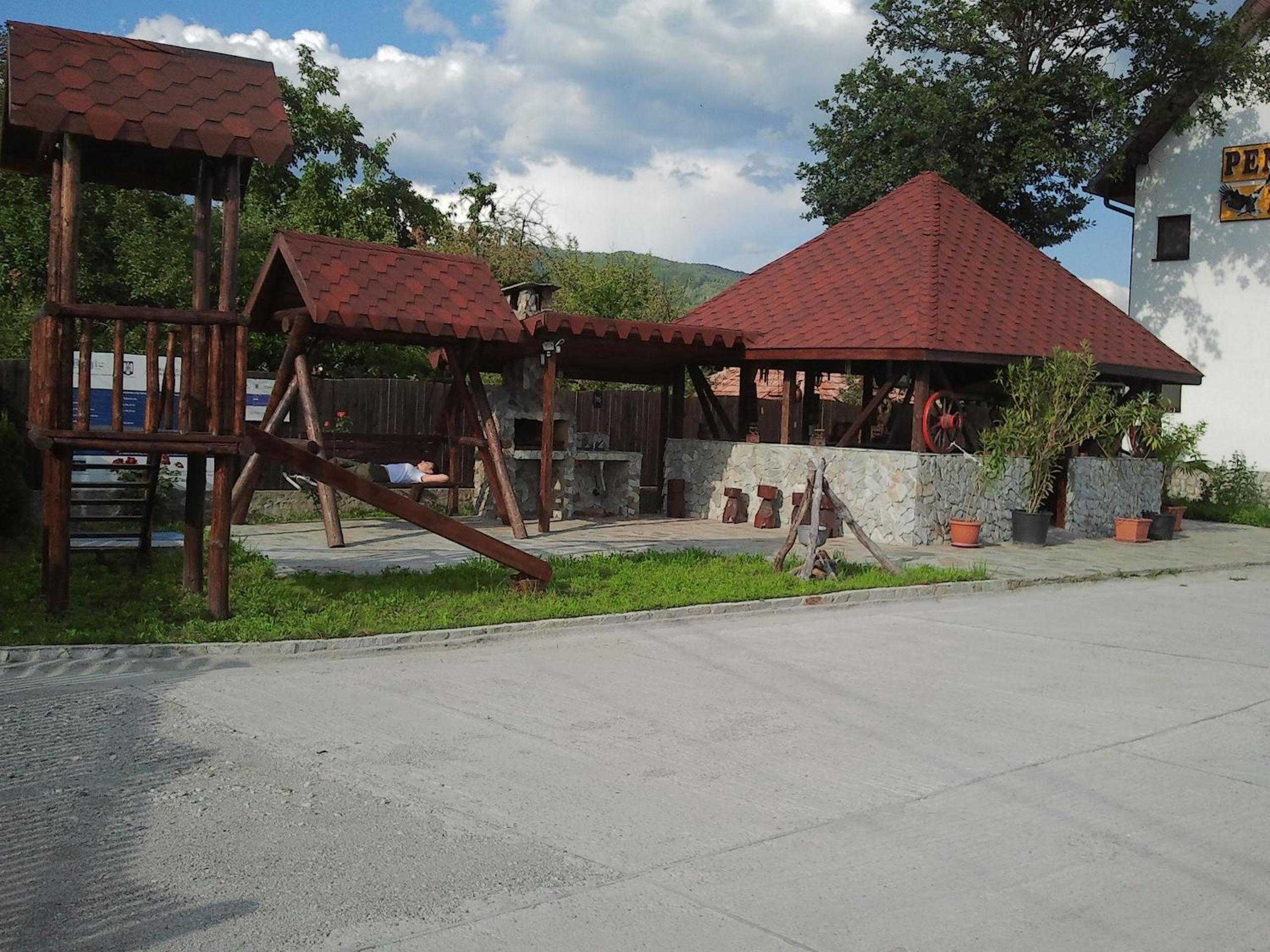 Photo 39