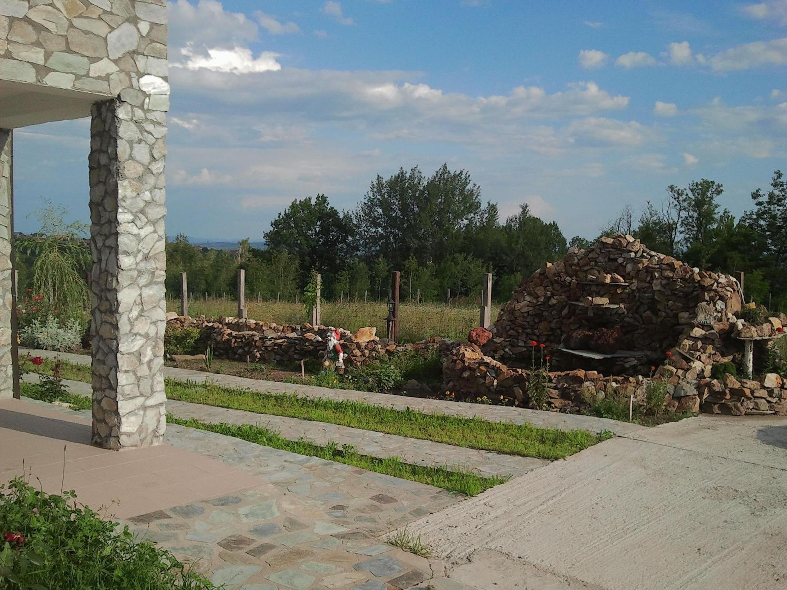 Photo 26
