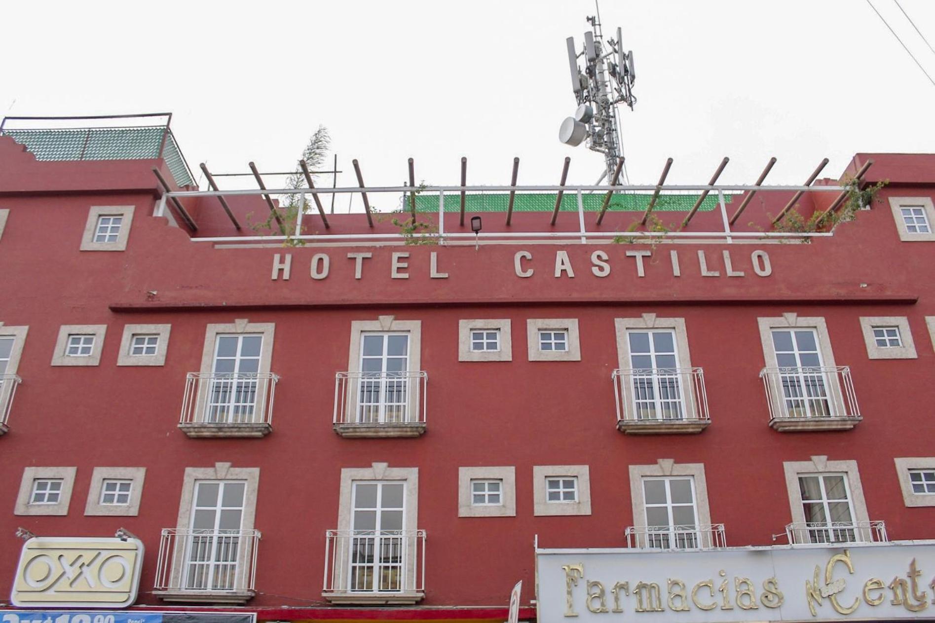 Hotel Castillo - Image 1