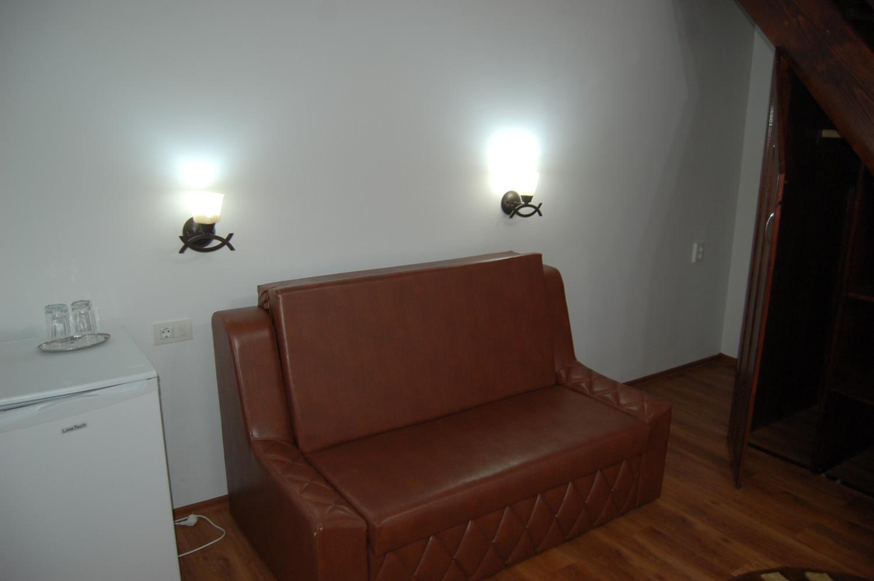 Photo 35