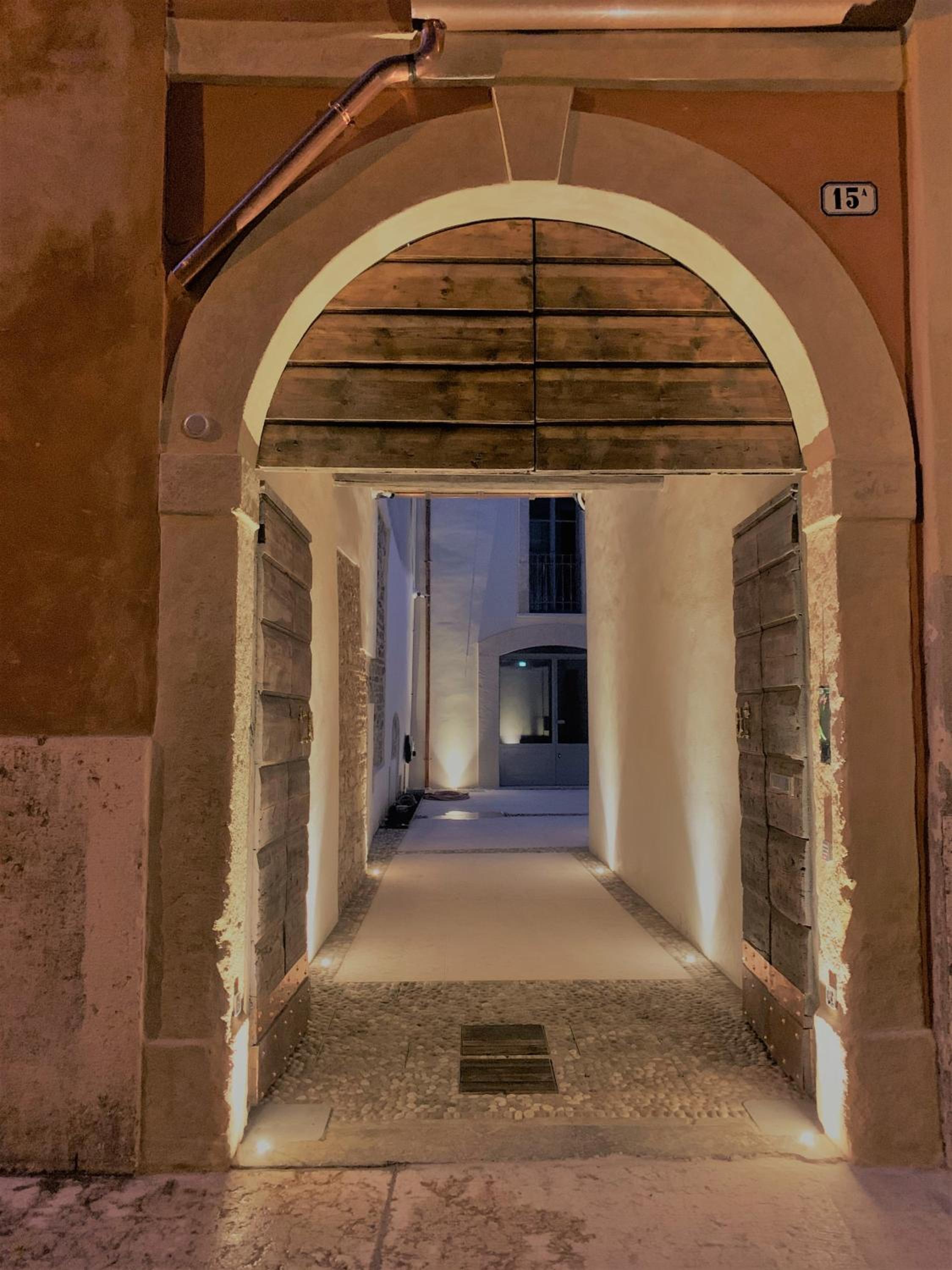 Verona Cathedral Apartments view 3