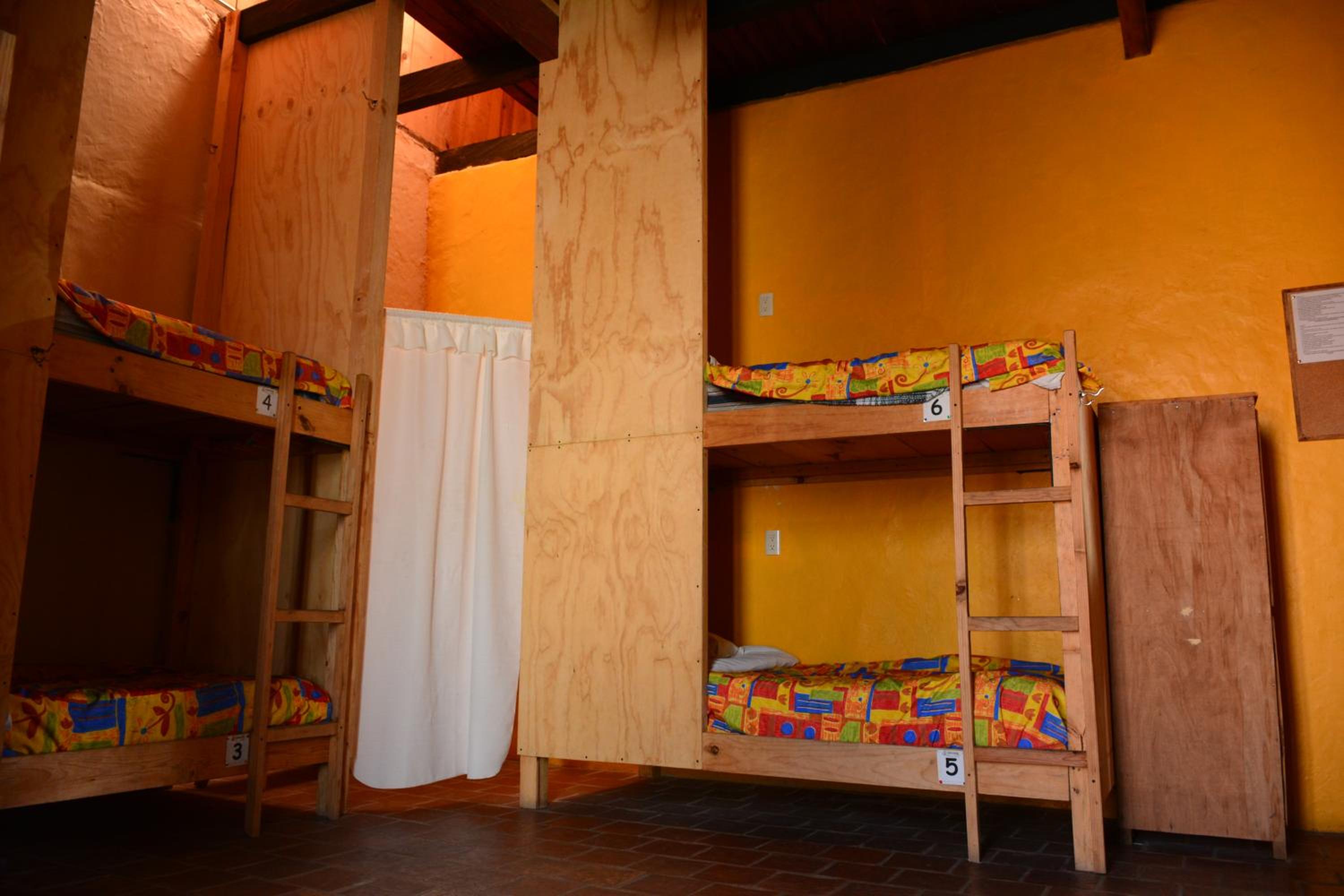 Rossco Hostel & Hotel