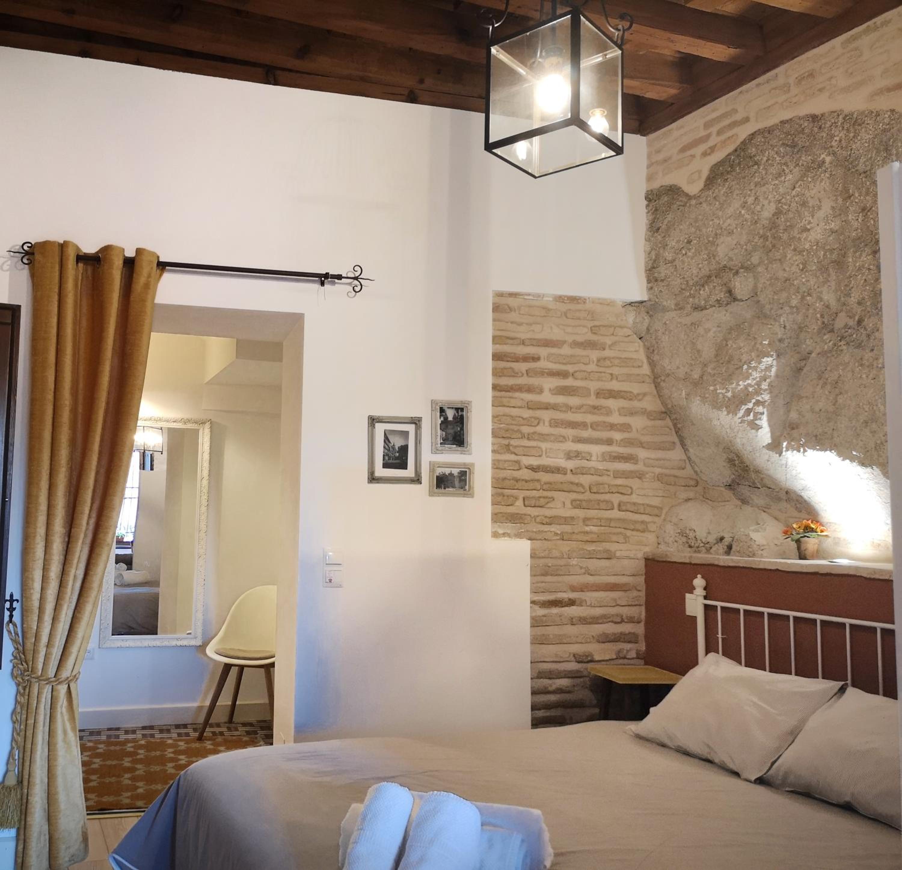 El Aljibe de San Cipriano - Apartamentos Aloha Toledo