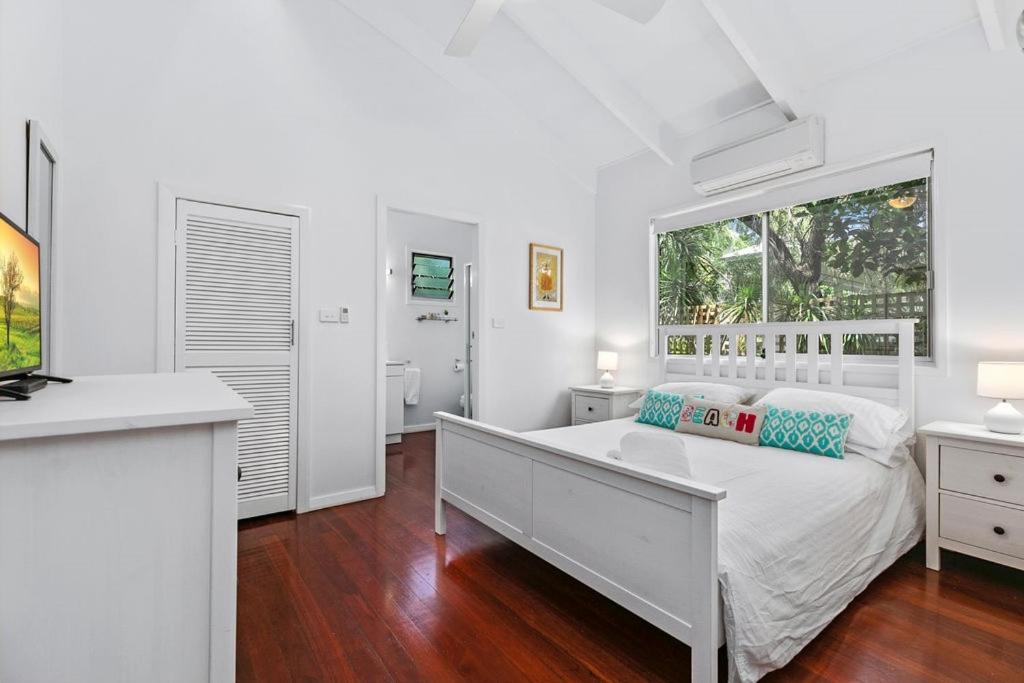 Tranquil & tropical, Sunshine Beach