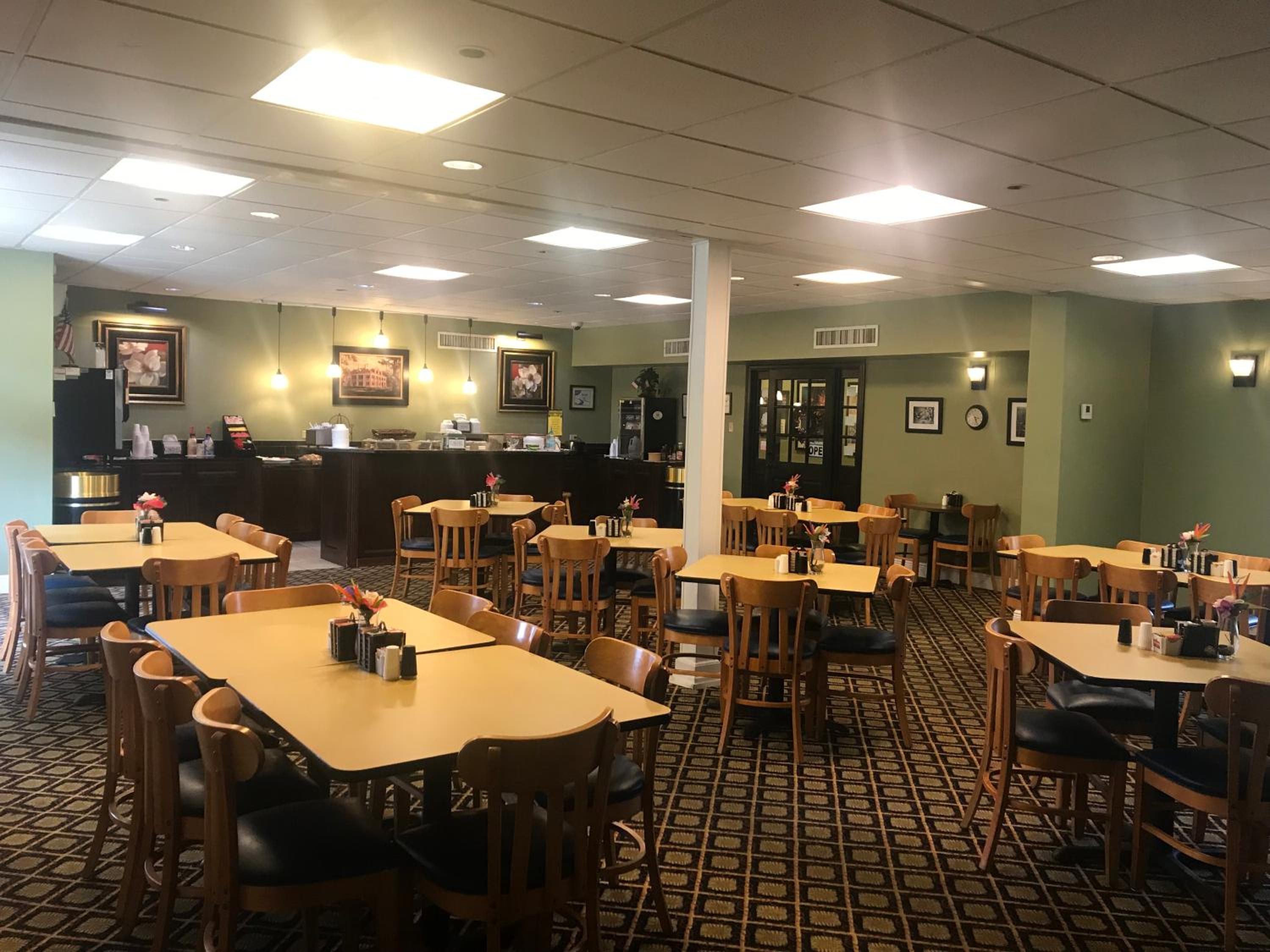 Carmel Inn and Suites Thibodaux - Property Image 19