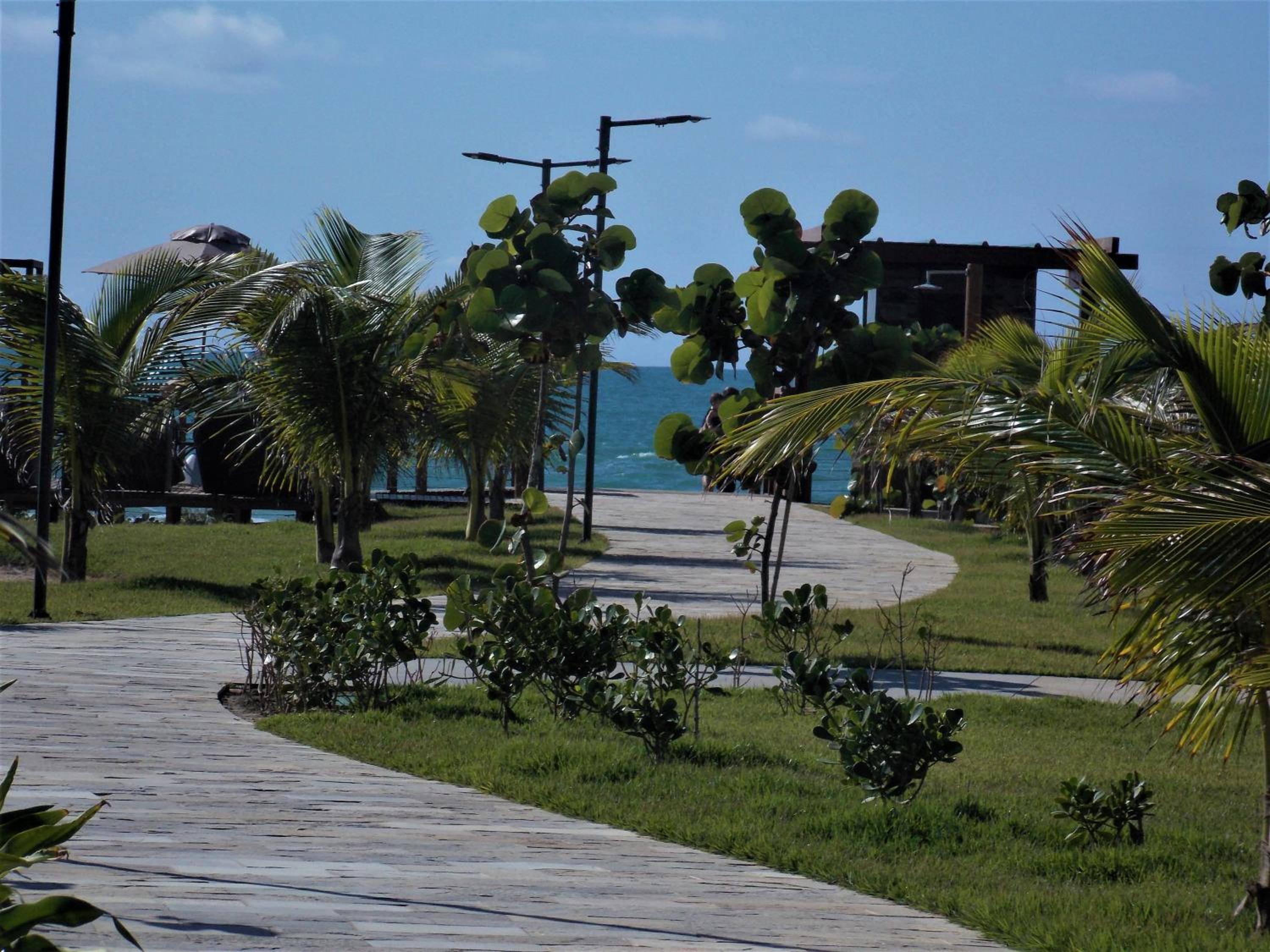 Cupe Beach Living - Frente Piscina
