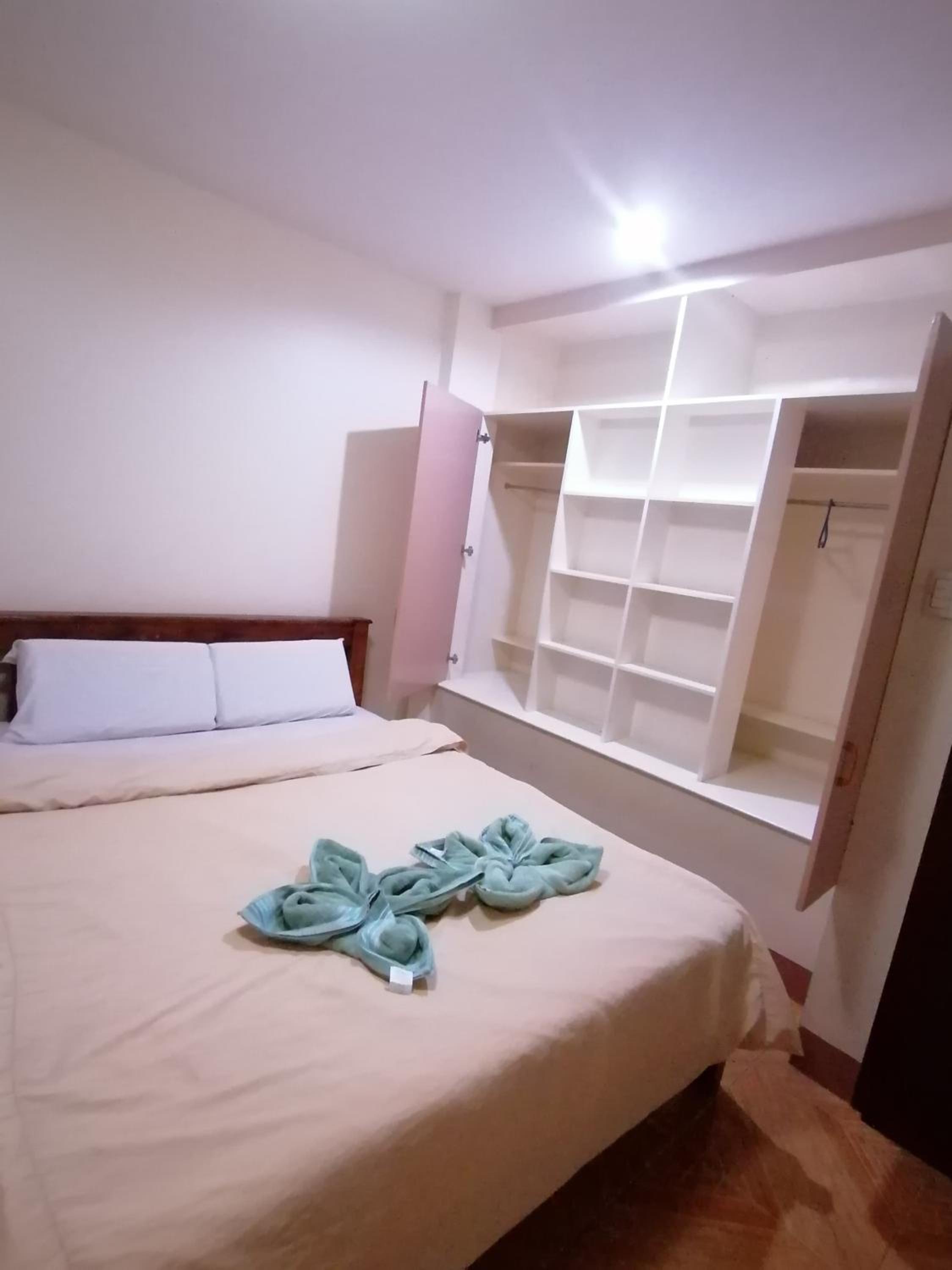 Manora Apartment