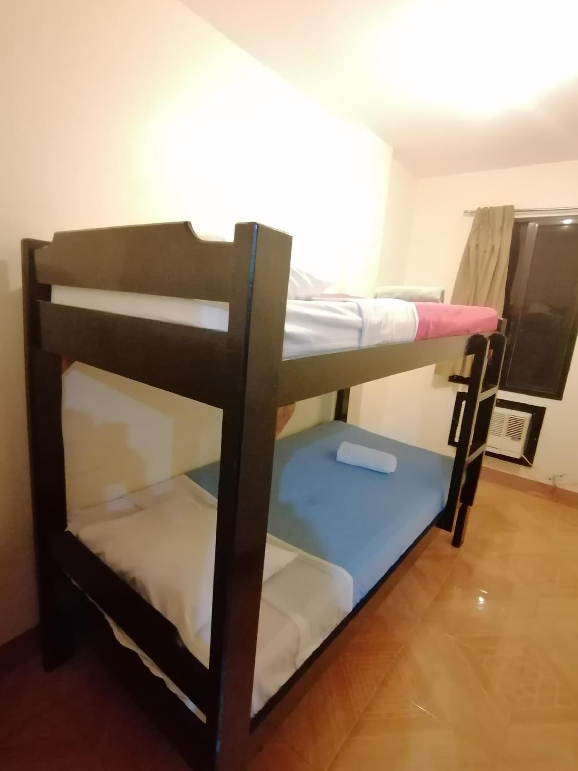 Manora Apartment