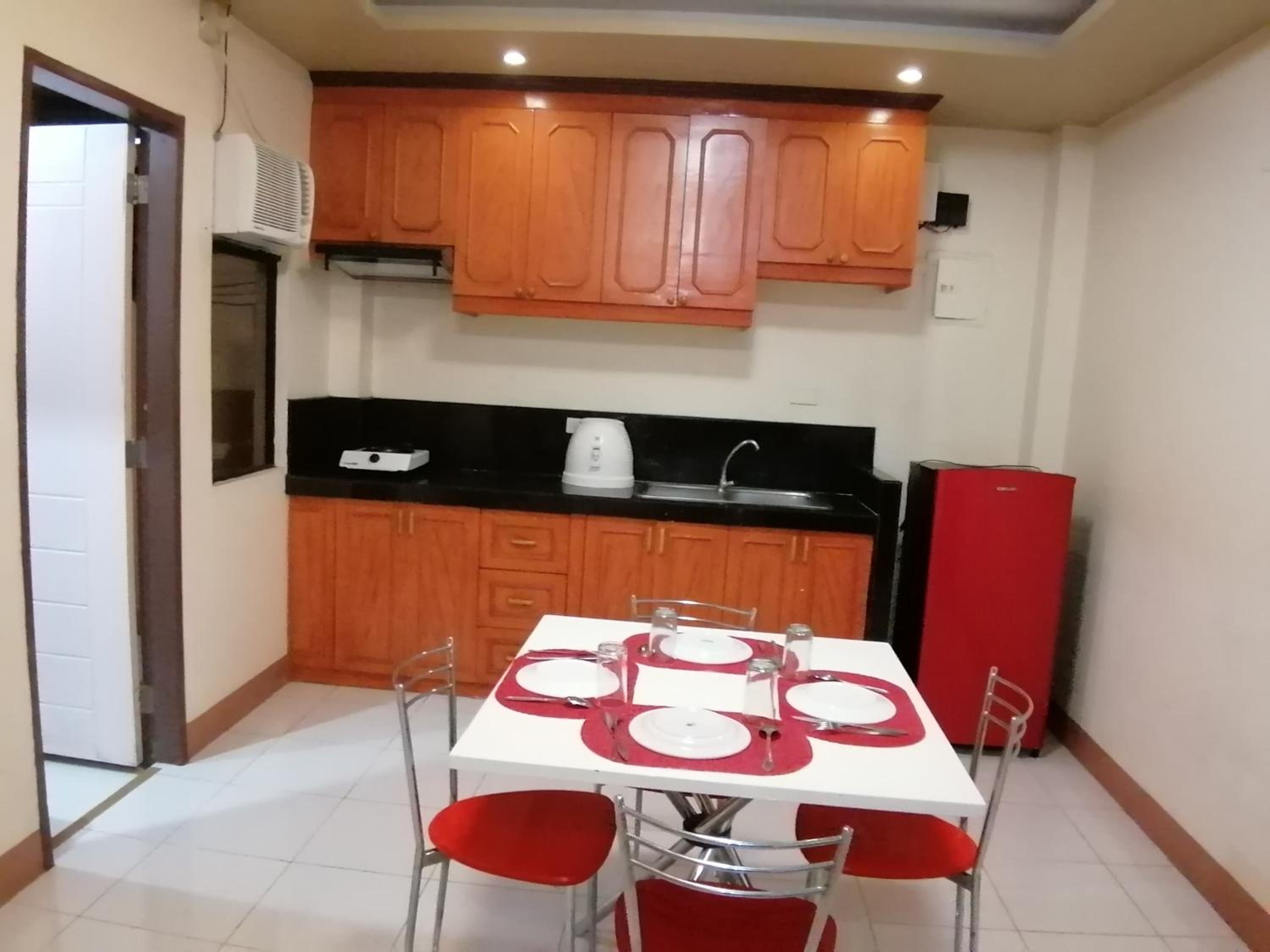 Manora Apartment