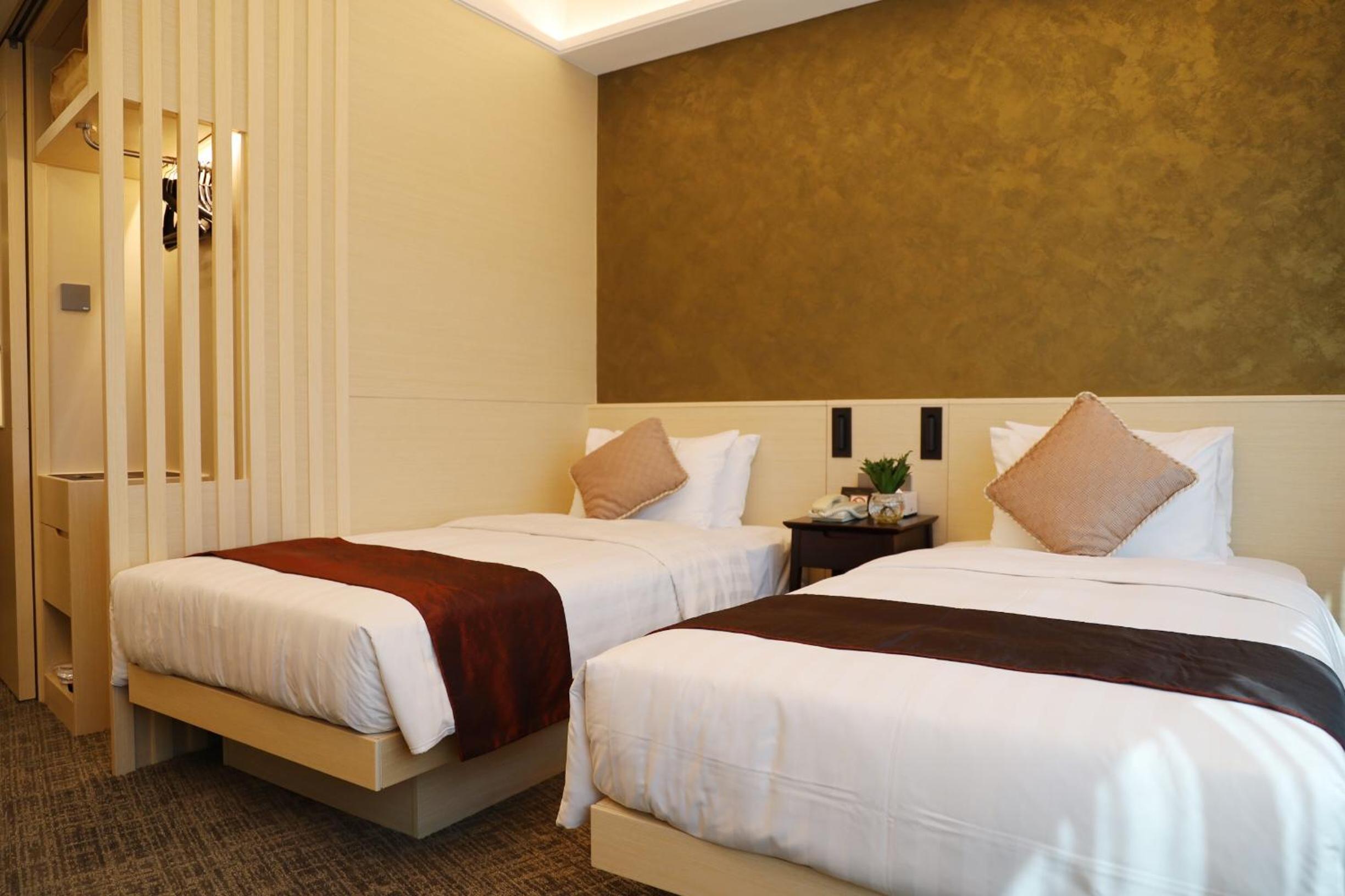South Pacific Hotel