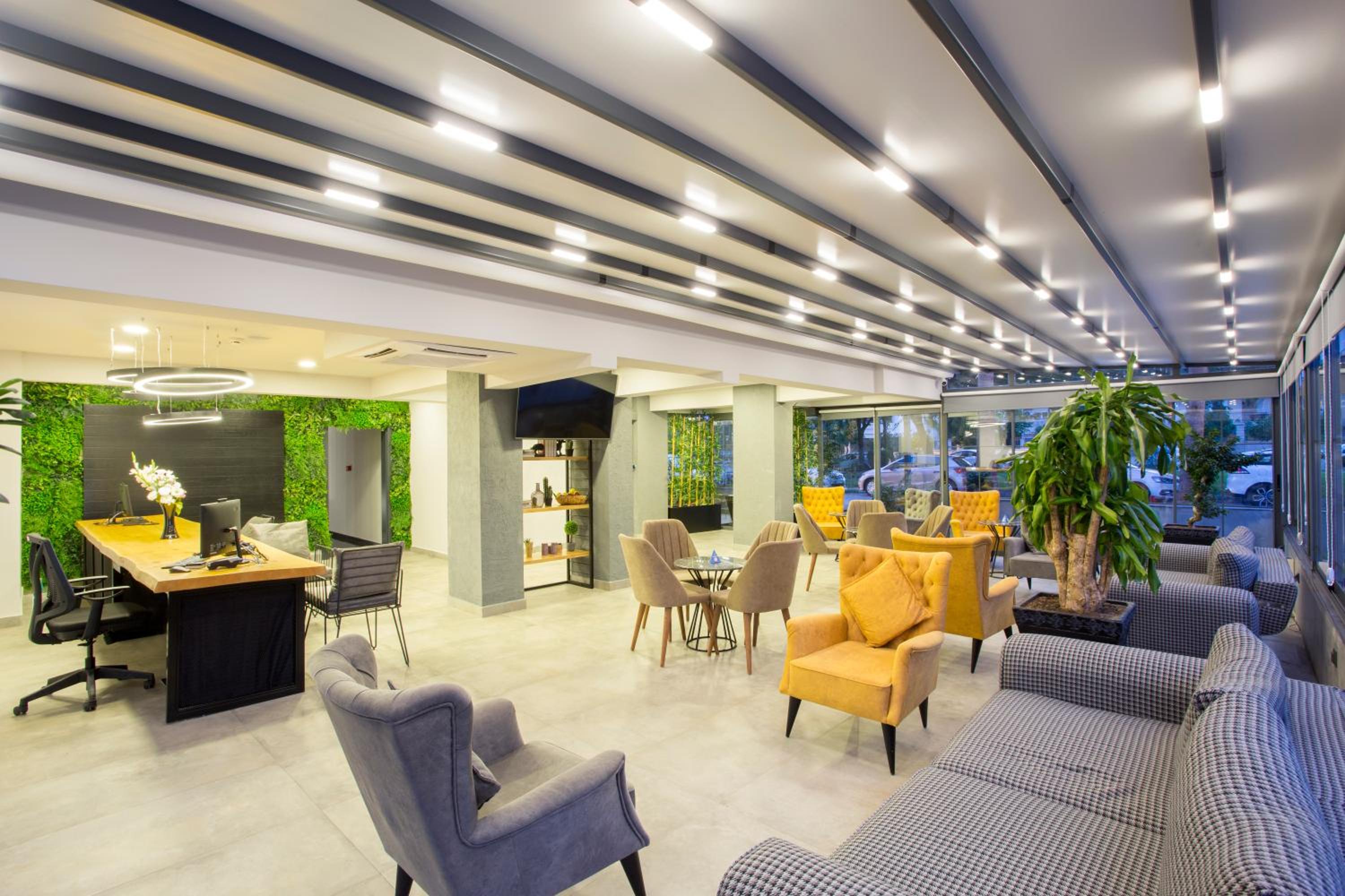 Falcon 1511 - Image 8