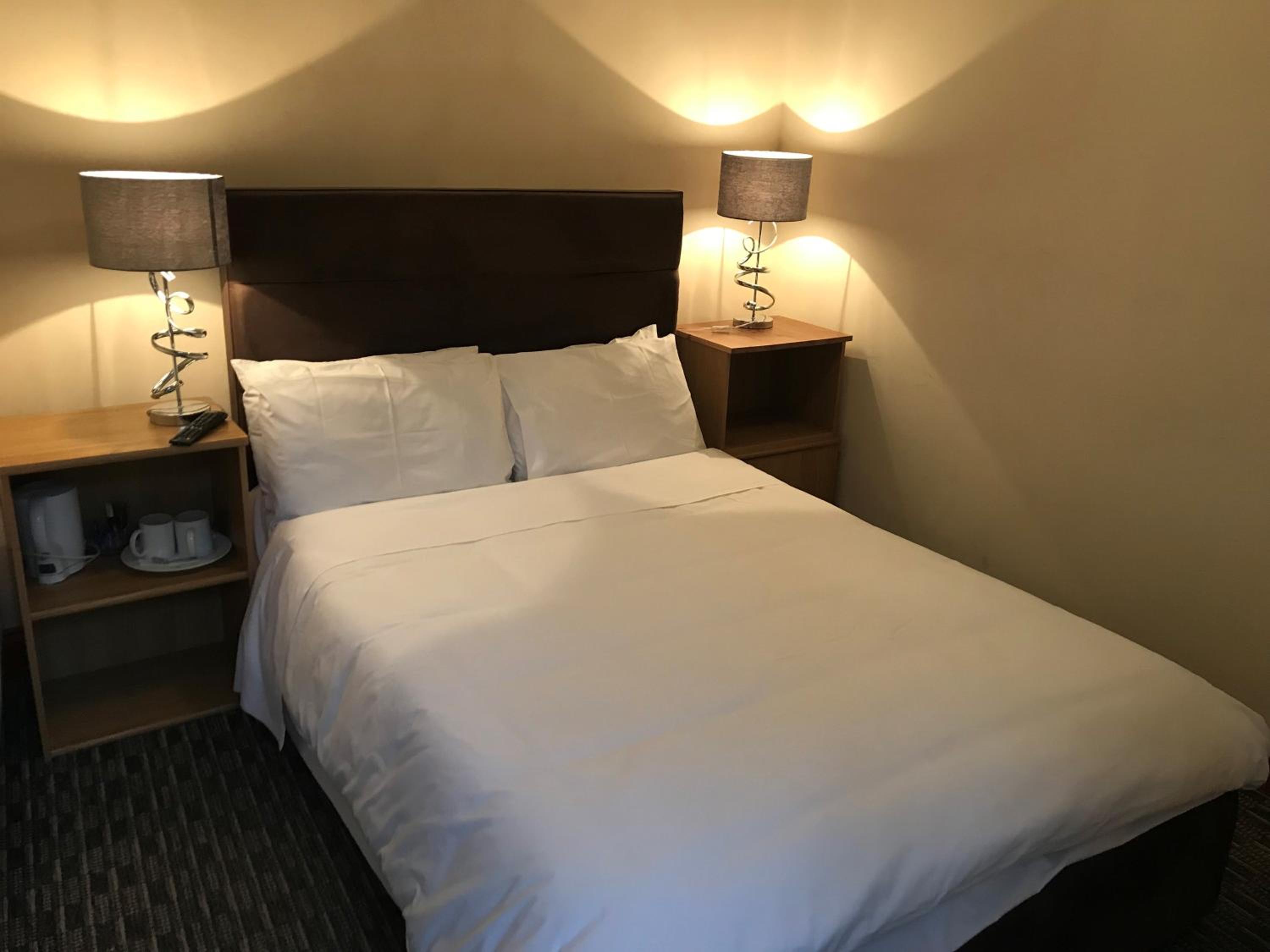 Airport Guest House