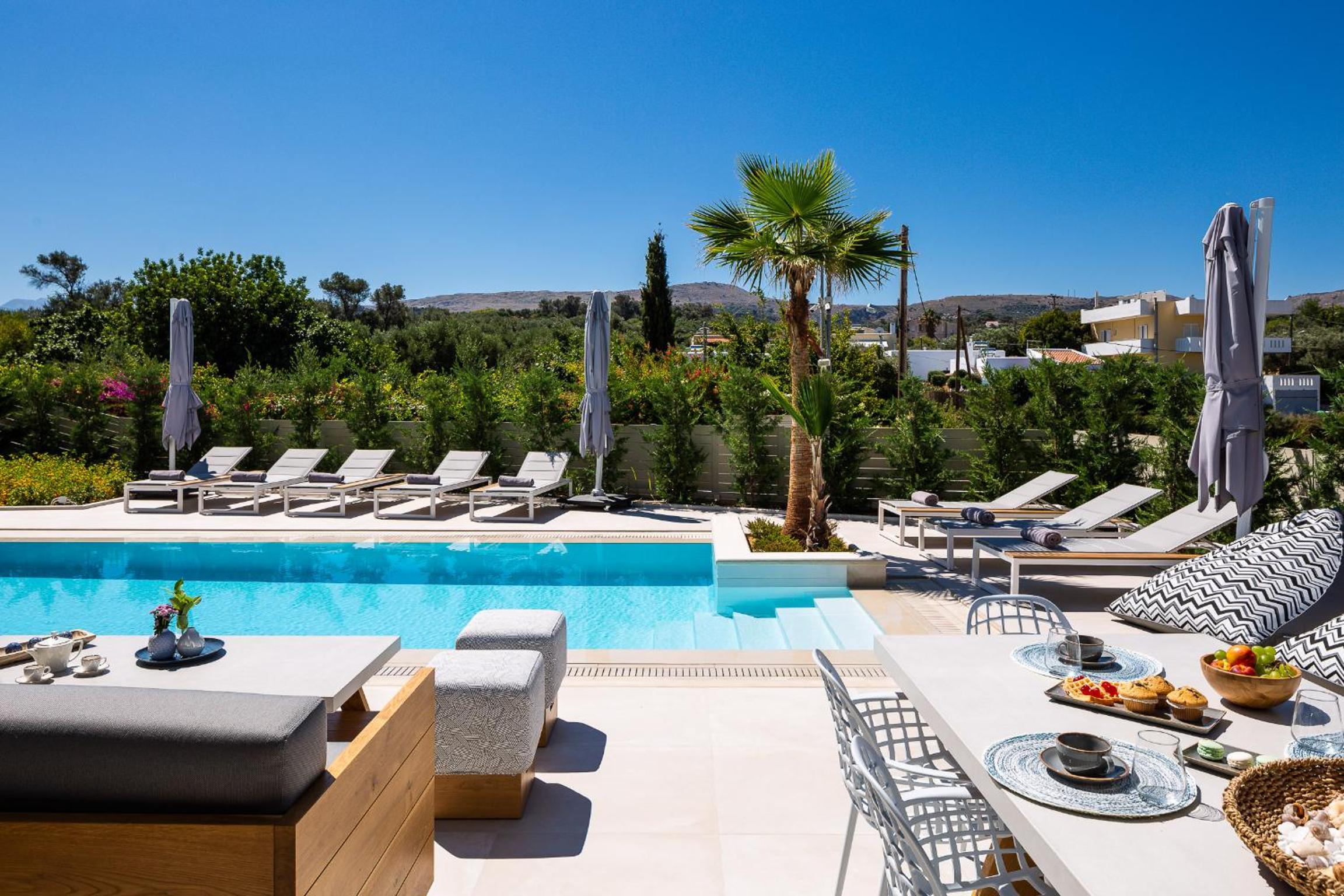 Vasilios Villa, with Pool, Gym & Close to Beach, By ThinkVilla — photo 3