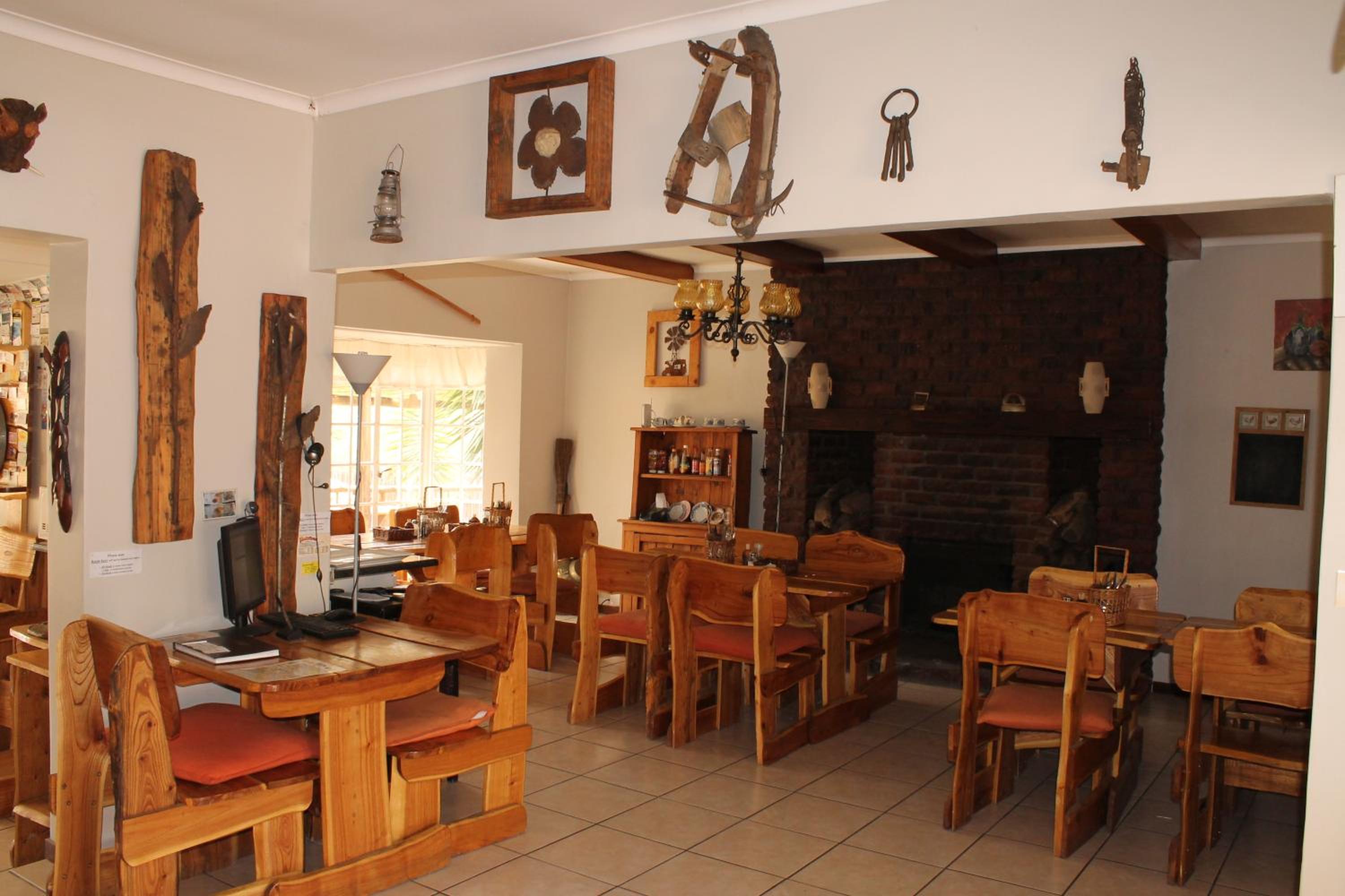 Flintstones Guest House Fourways