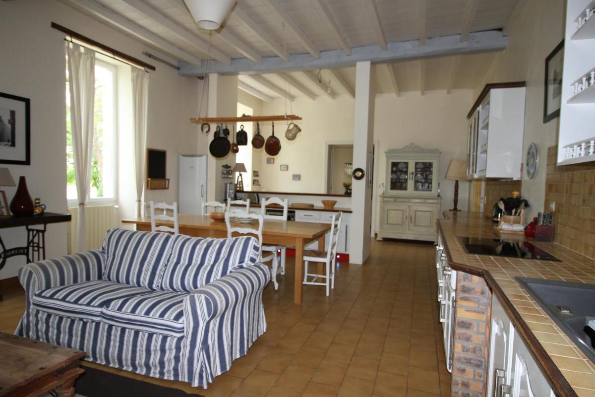 The Chateau at Petit Champagne view 4