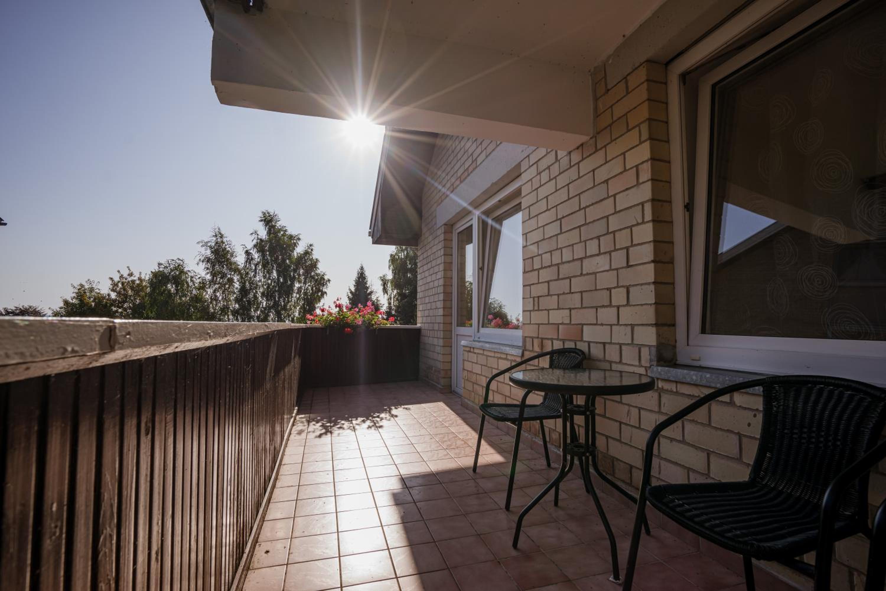 balcony