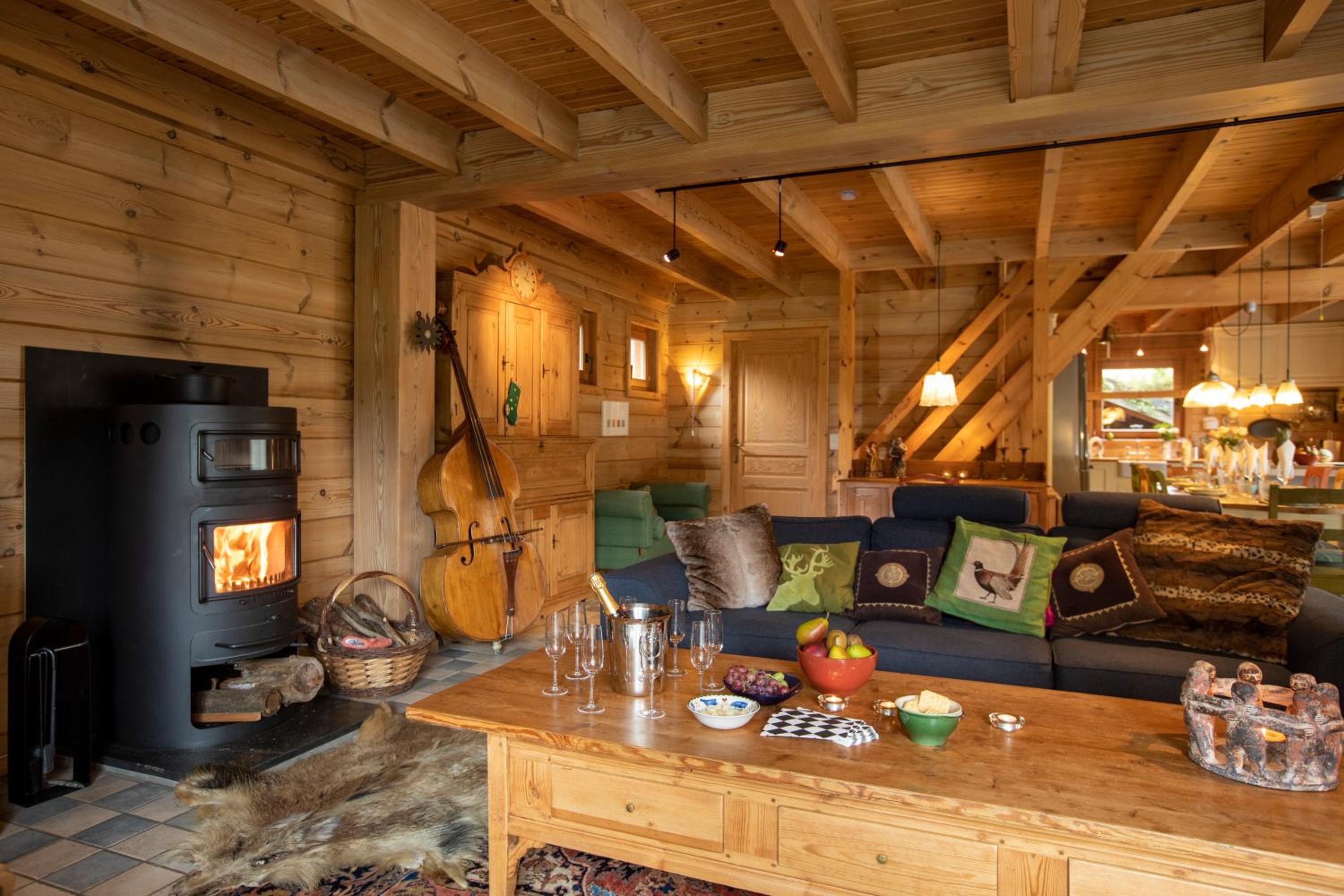 Les Avernas En Bas Romantic Getaway