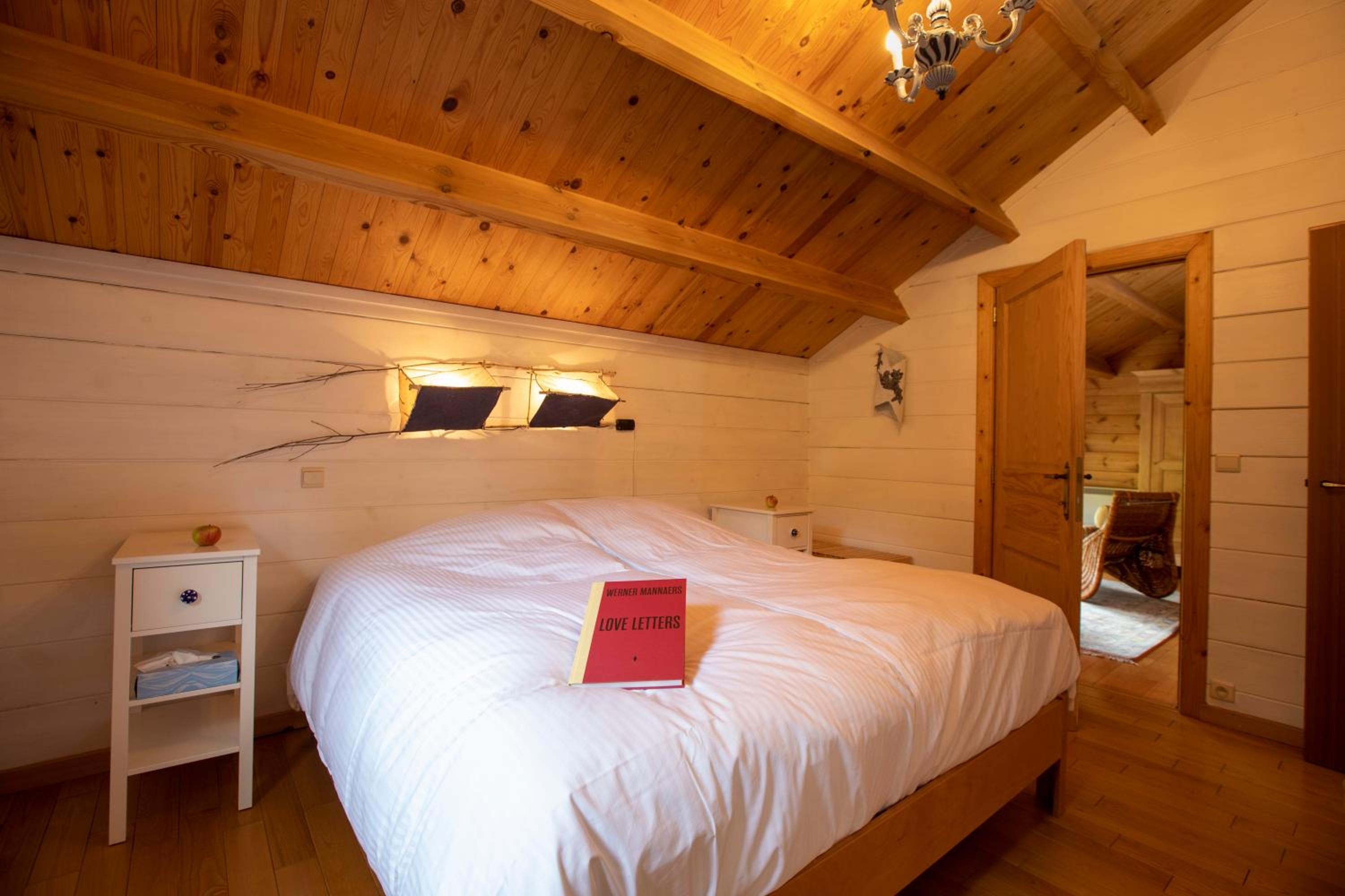 Les Avernas En Bas Romantic Getaway
