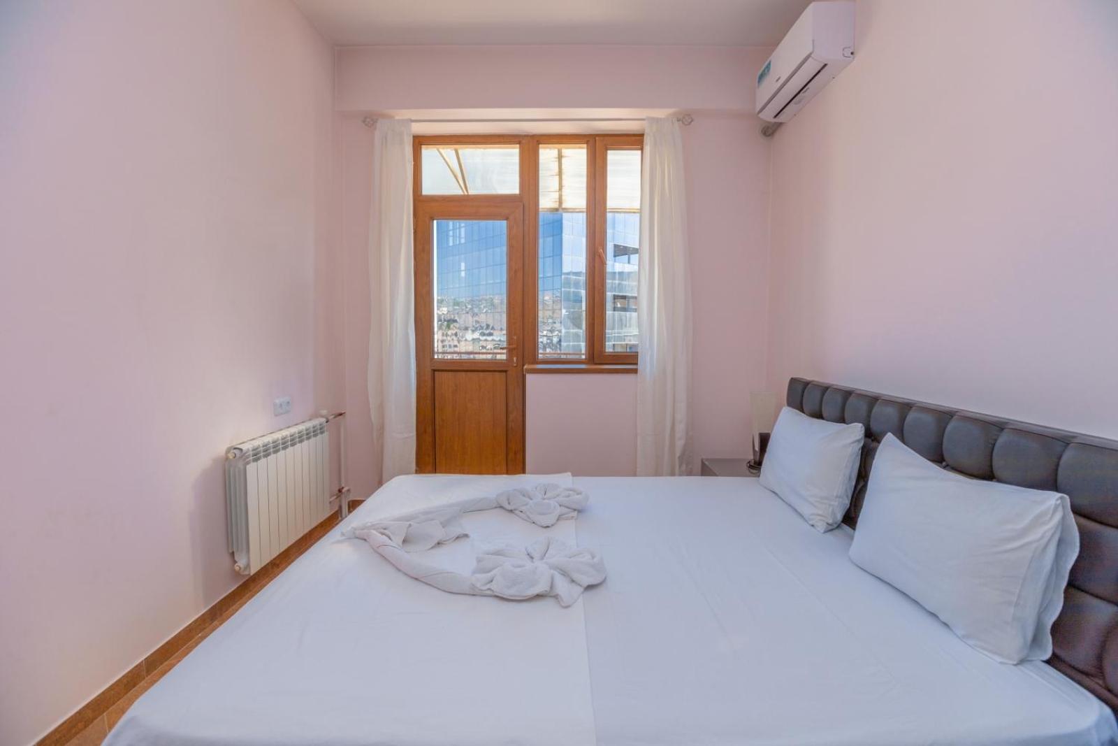 Apart-Hotel on Amiryan 4-6