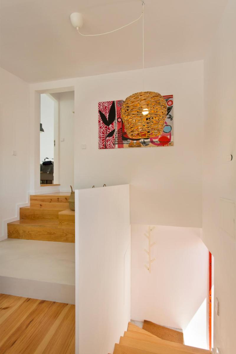 APOSENTUS - The light house at Miragaia view 3