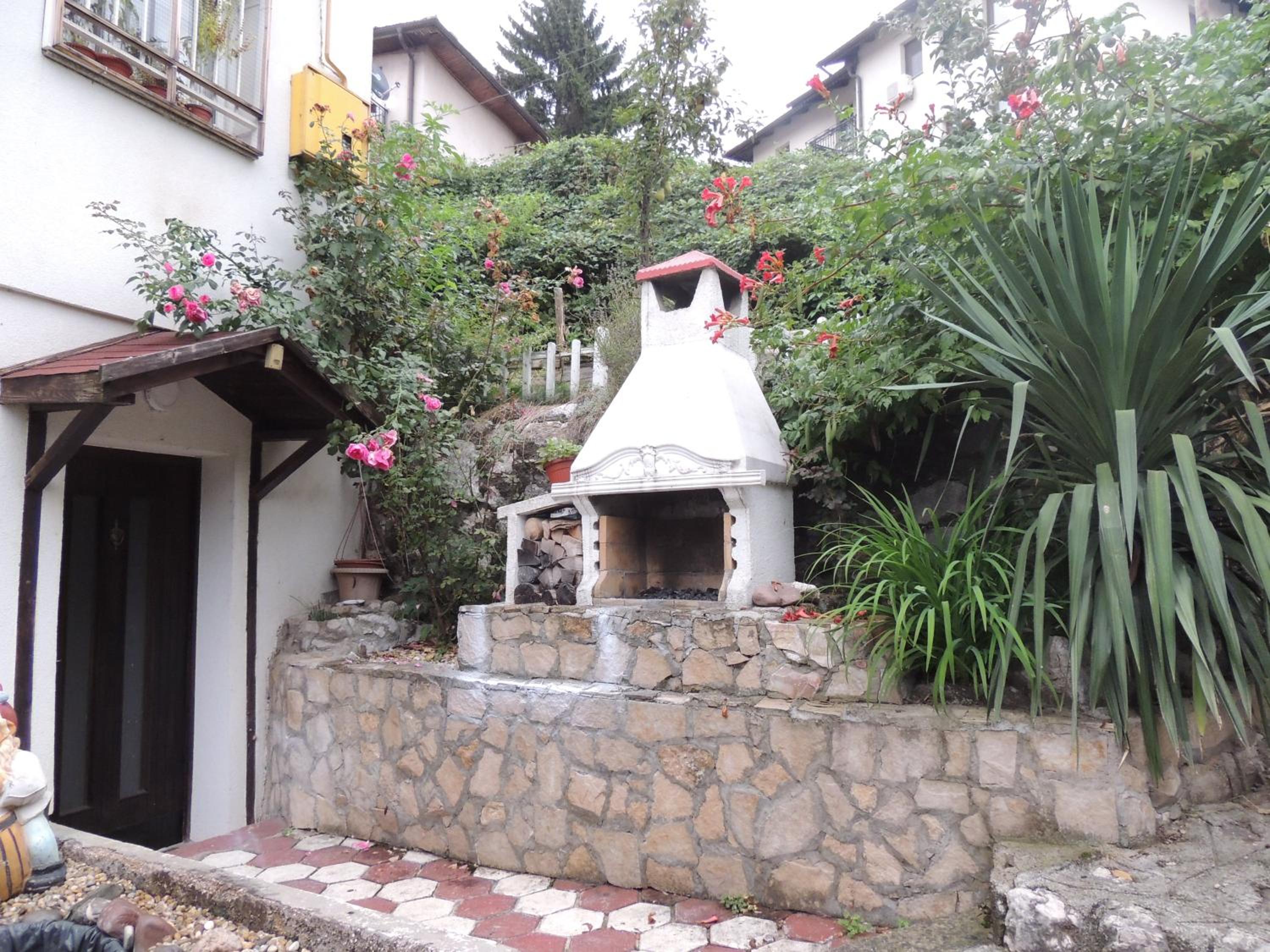 APARTMAN AZRA view 4