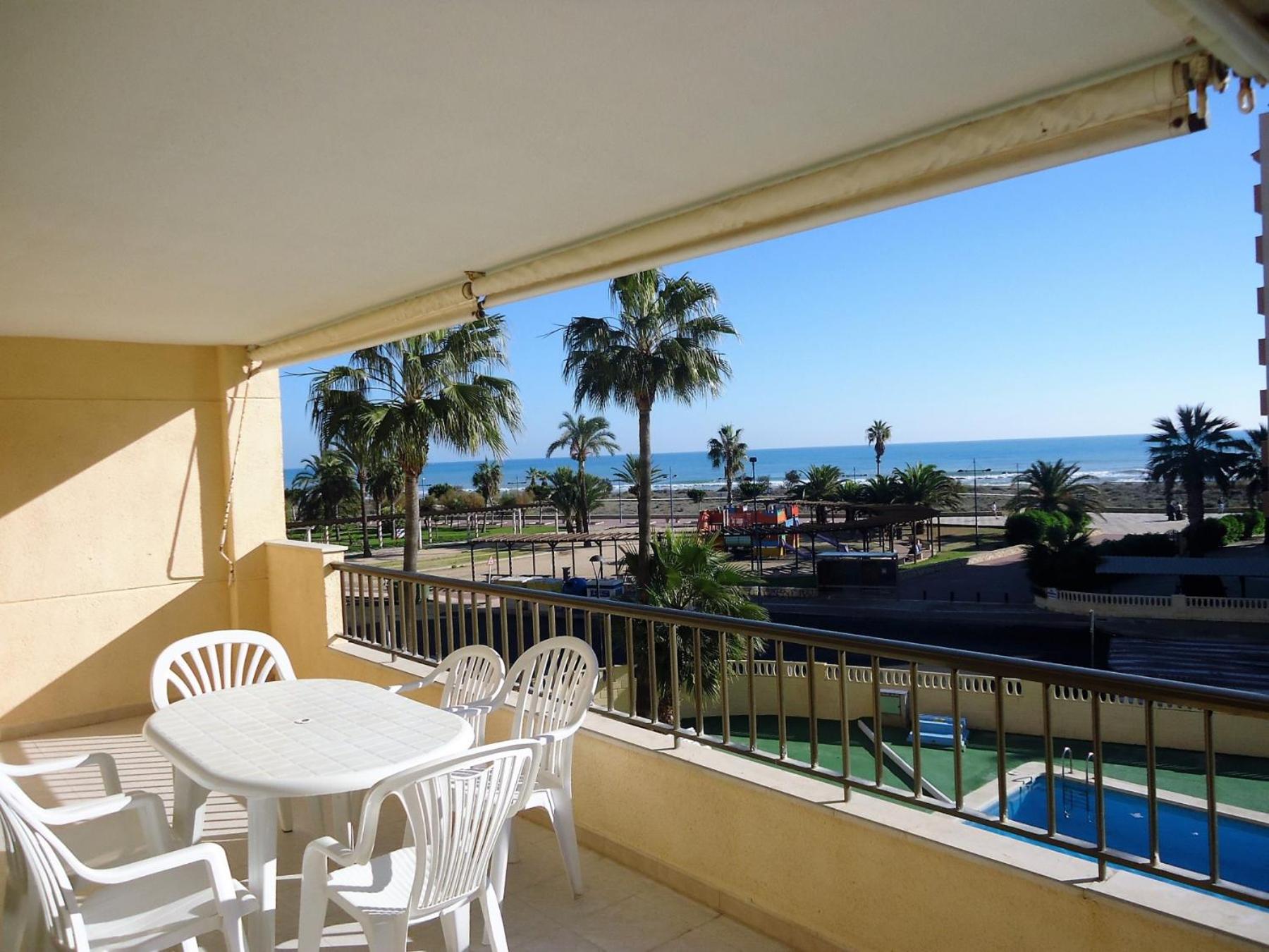 Apartamentos Alboran 4/6 LEK view 2