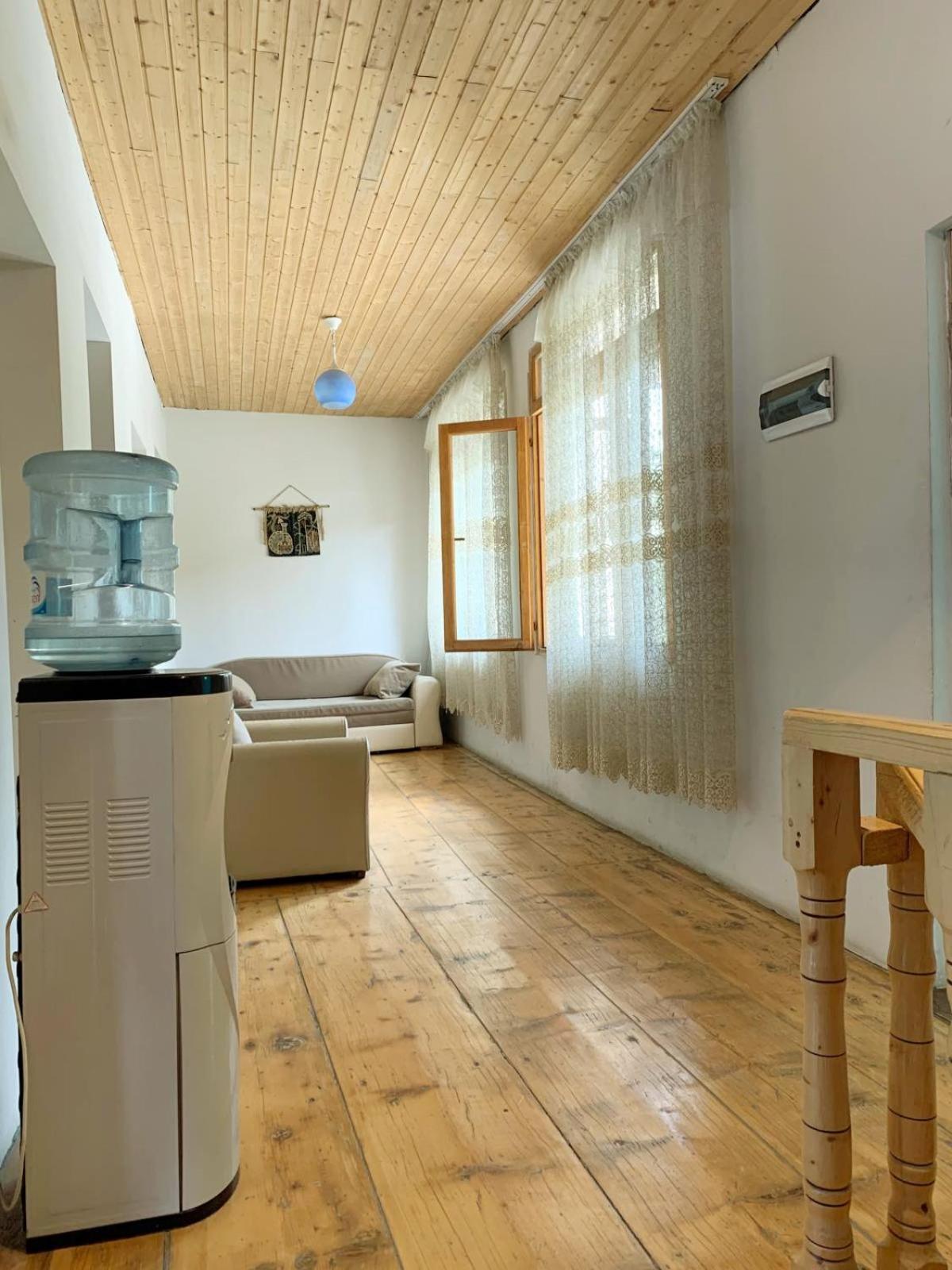 Guest house lela