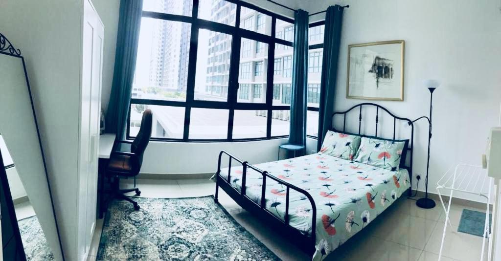 Conezion IOI Putrajaya (Rustic Suite, 3 Bedrooms, 2 Baths, WiFi, Pool & City View) by MRK photo 5