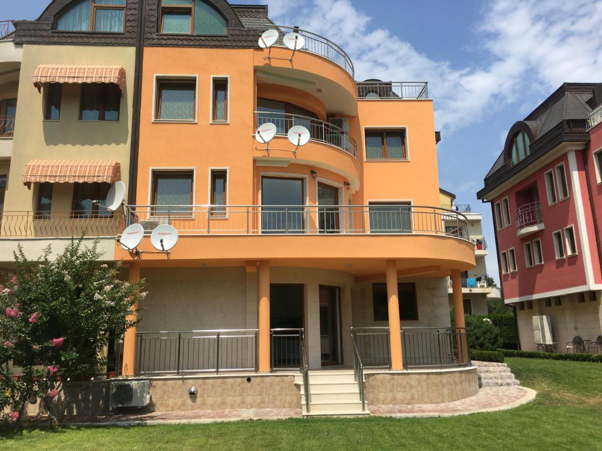 Villa Excelsior view 2