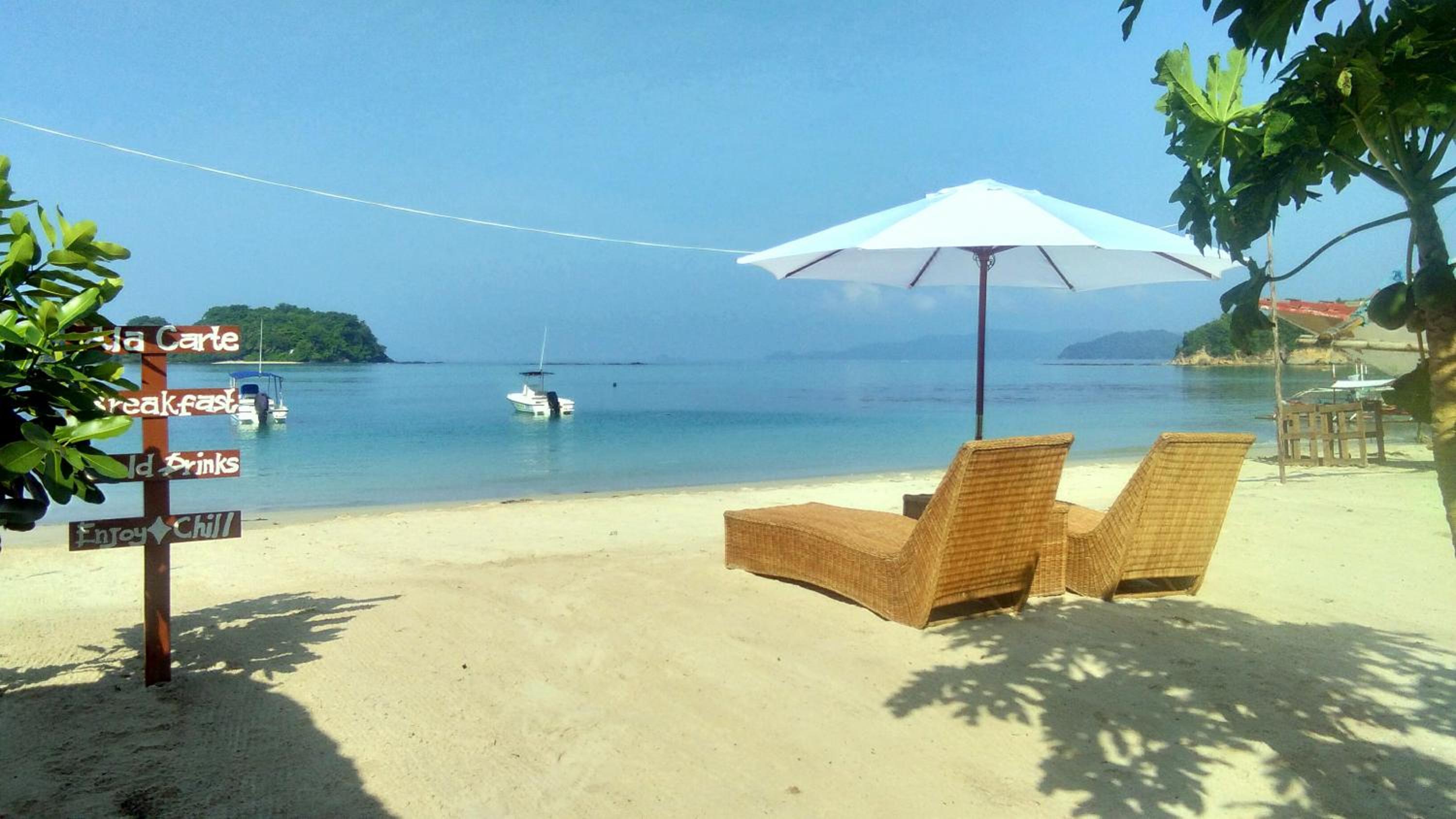 Acuario Beach Inn view 5