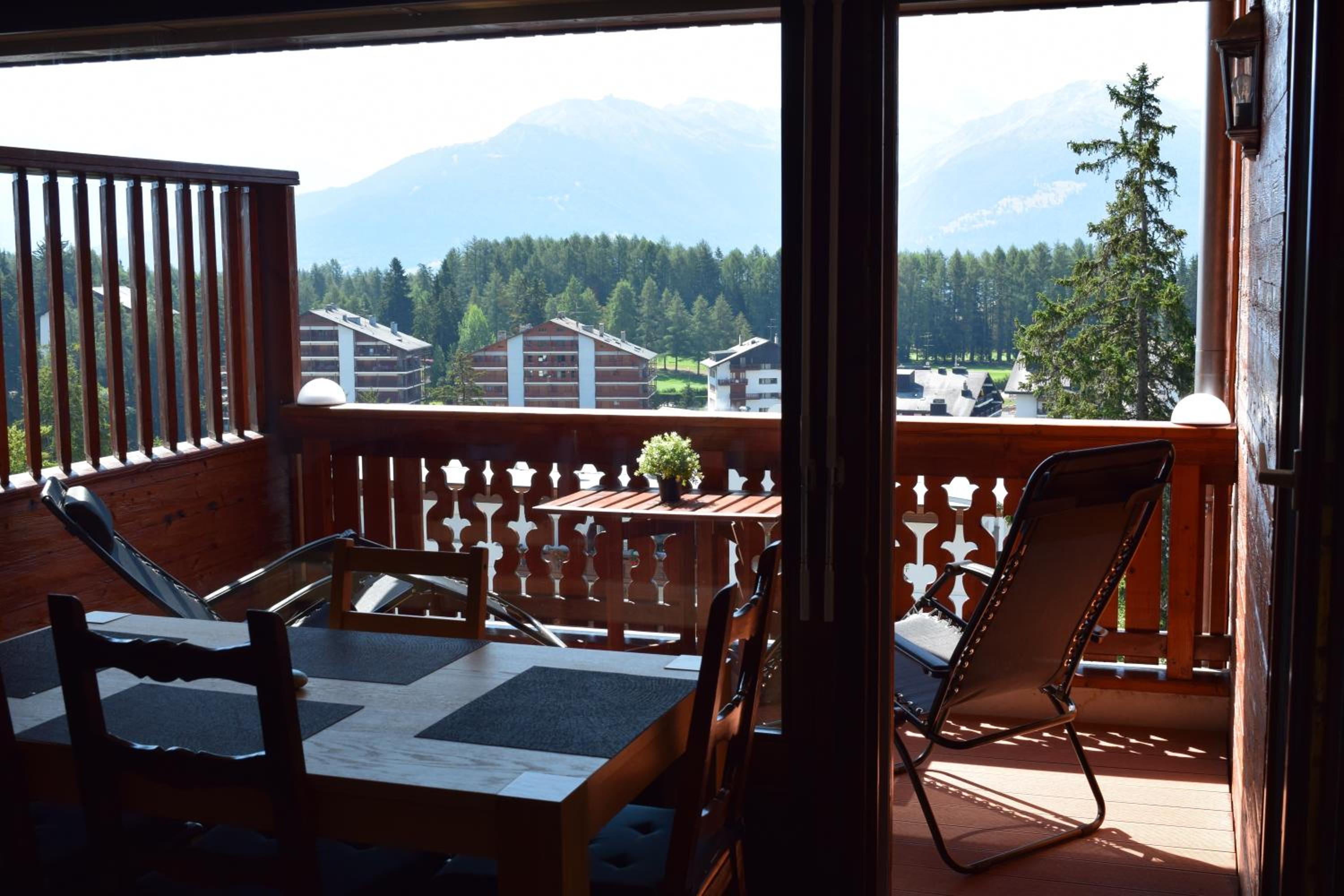 Superbe studio à Crans-Montana view 3