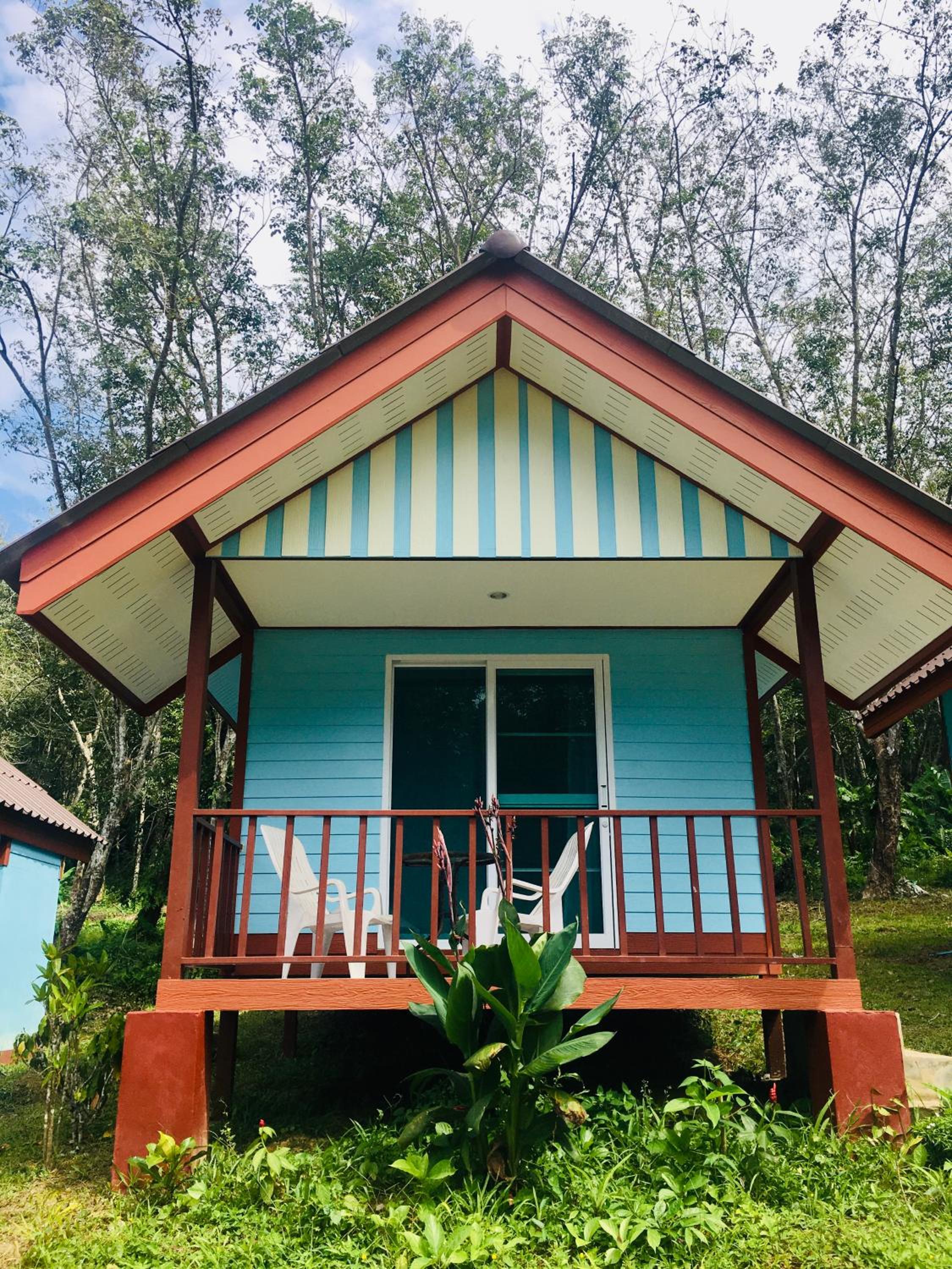 Mookies Bungalows