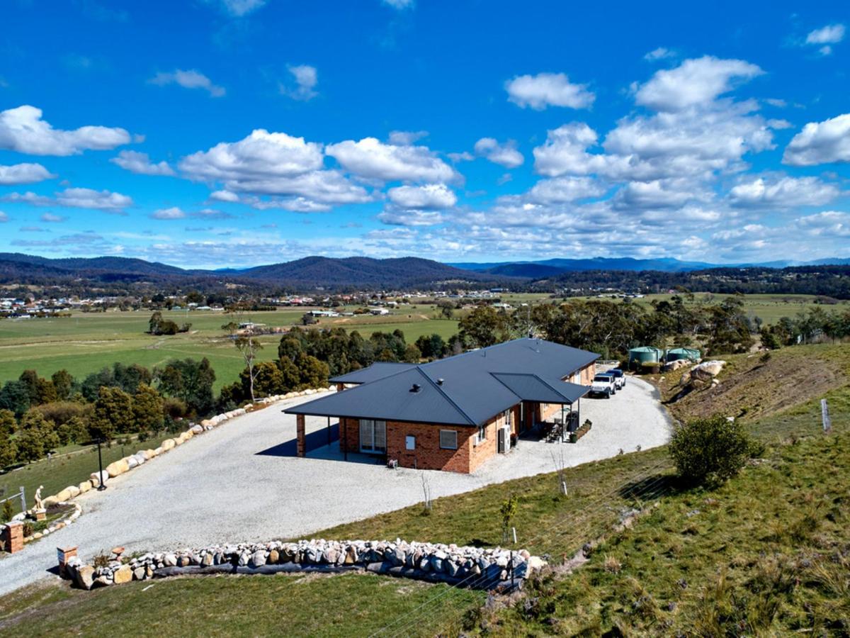 George River Park (House, 100 Acres, Animals, Views)