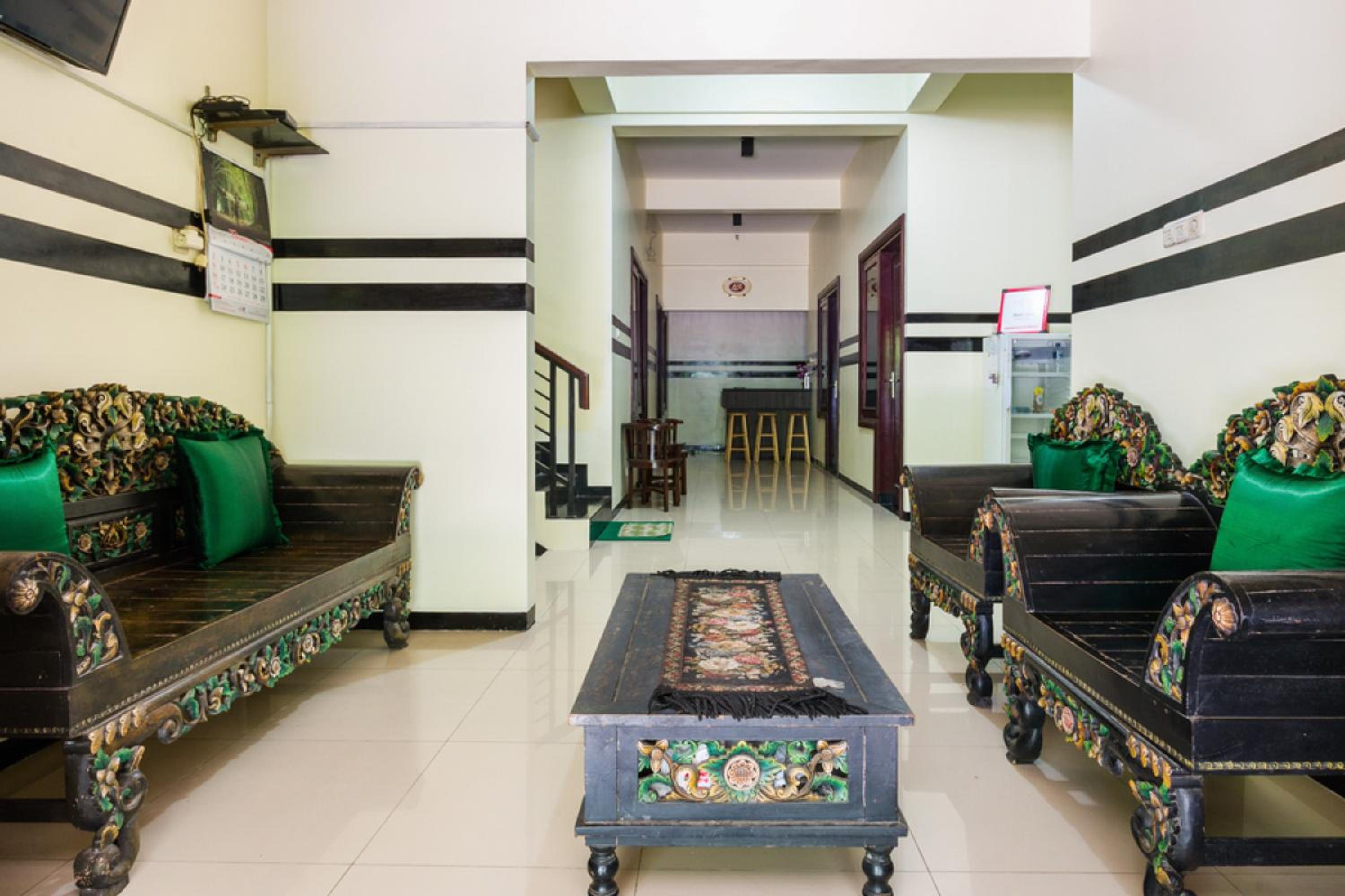 RedDoorz Syariah @ Ketintang Surabaya - Image 2