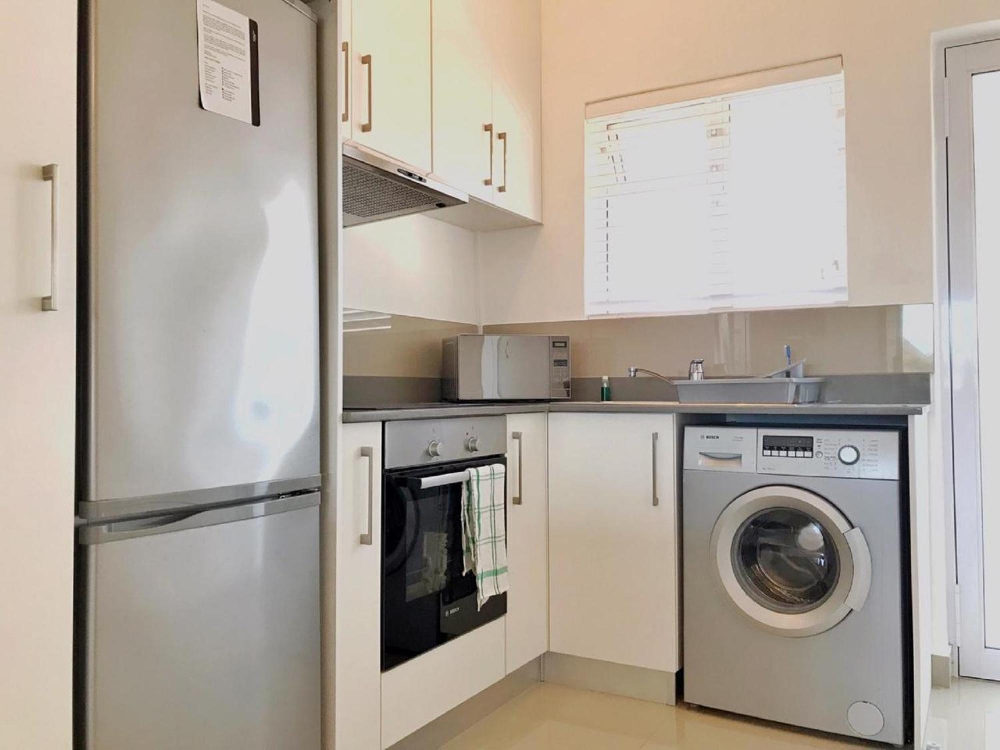 Green Point 1BR AC Netflix Walk to VA by CTHA view 5
