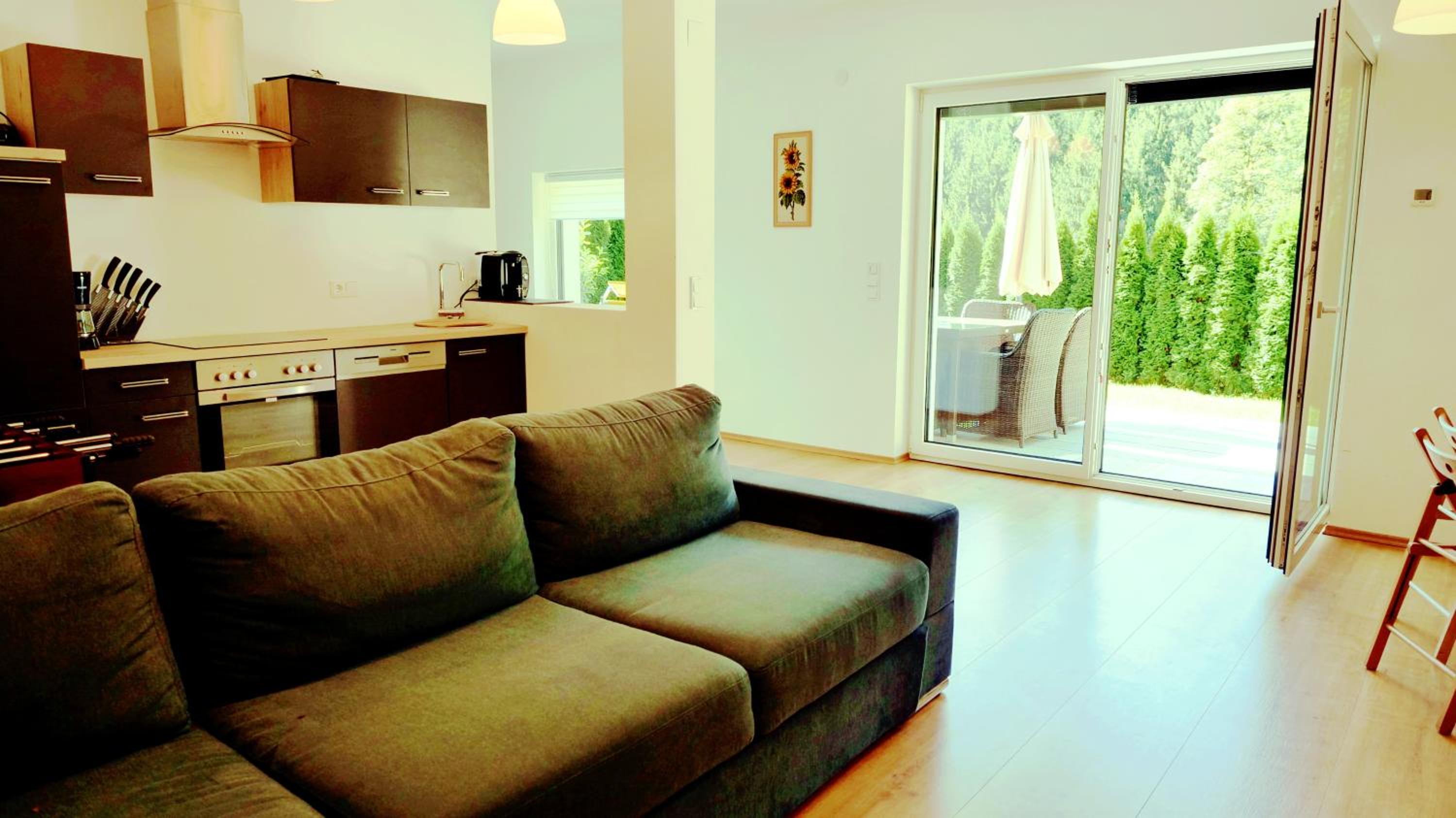 Flamind Holiday Apartments mit Garten und Grill