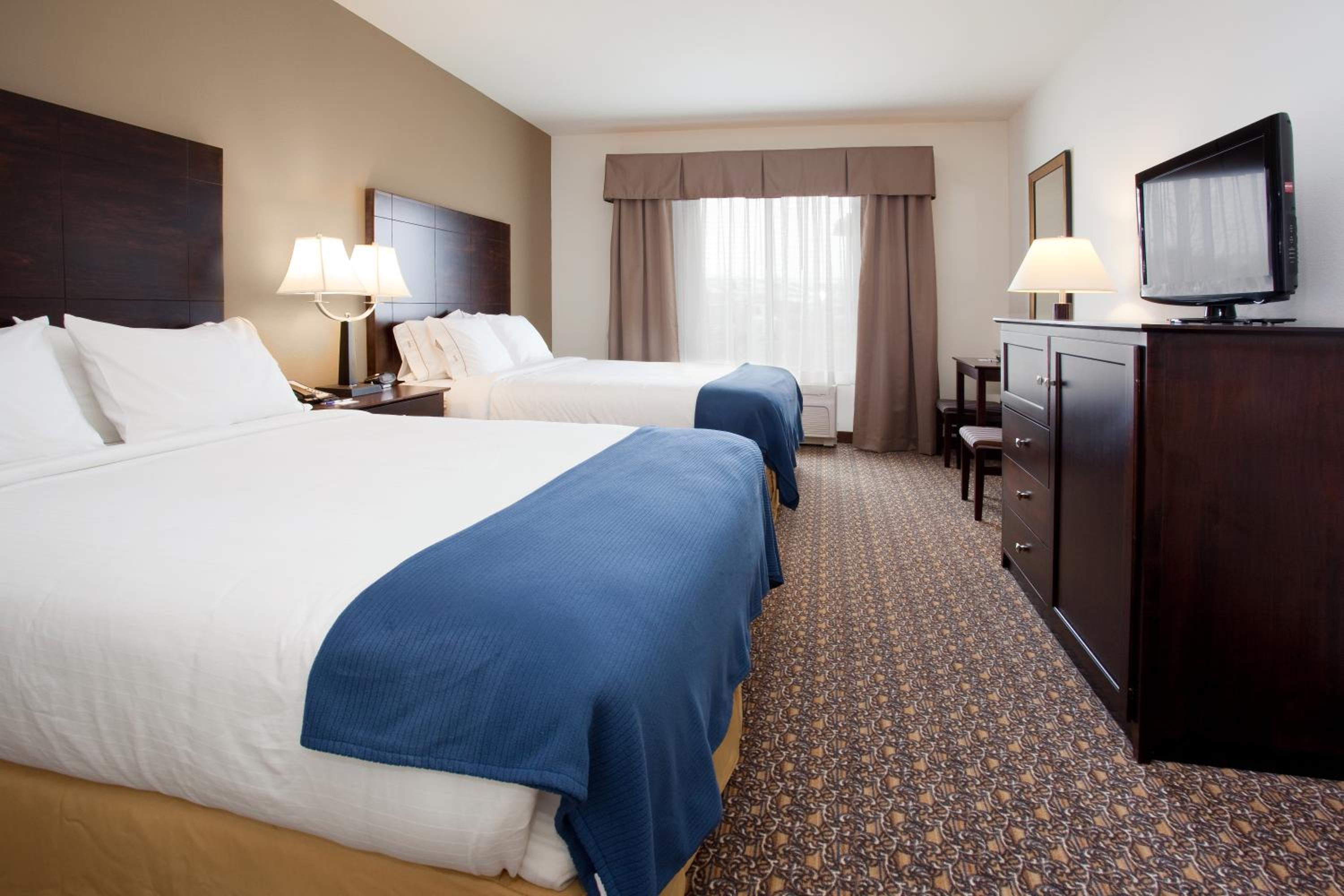 Riverton Vacations - Holiday Inn Express Hotel  Suites Lander, an IHG Hotel - Property Image 3