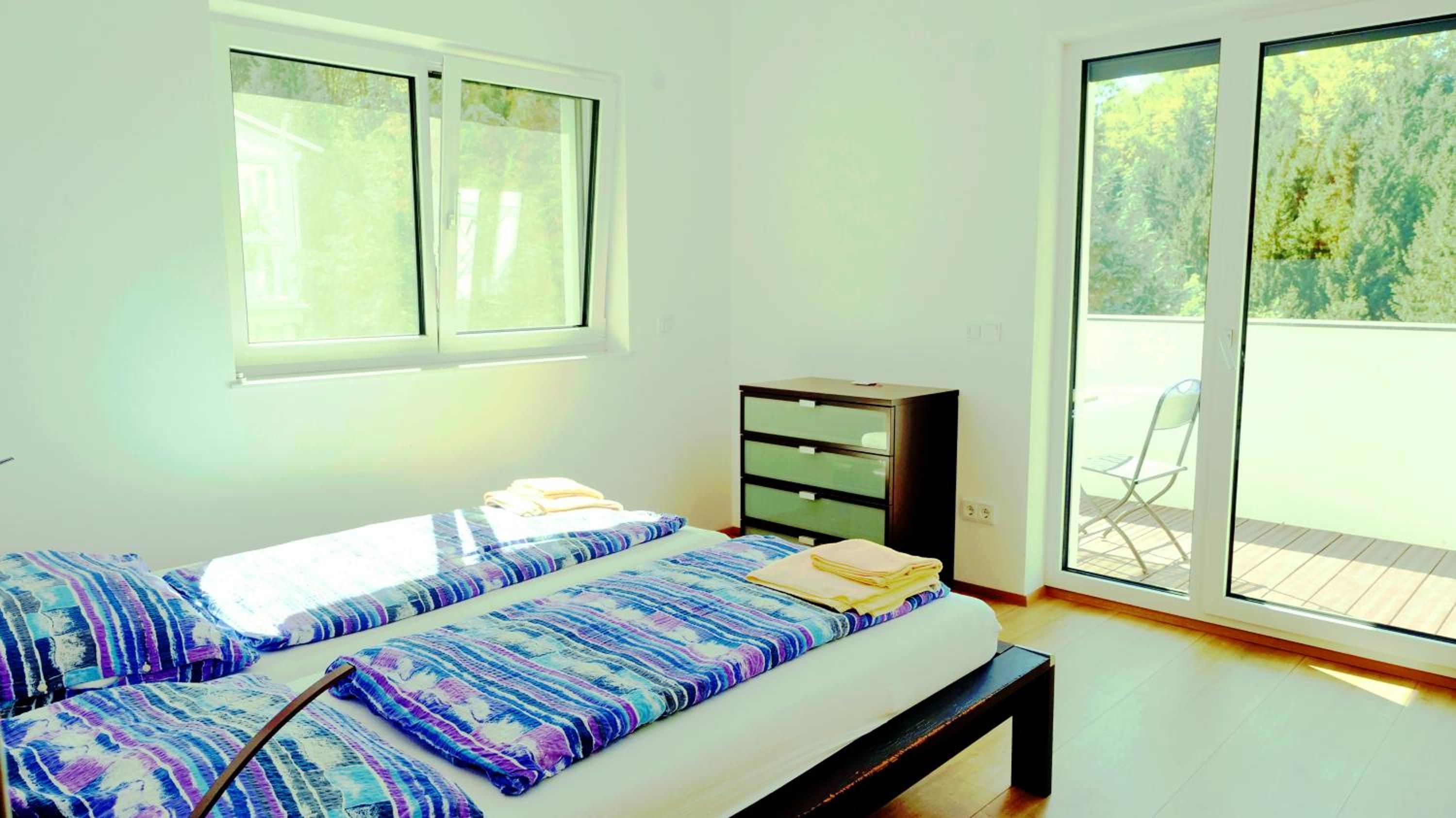 Flamind Holiday Apartments mit Garten und Grill