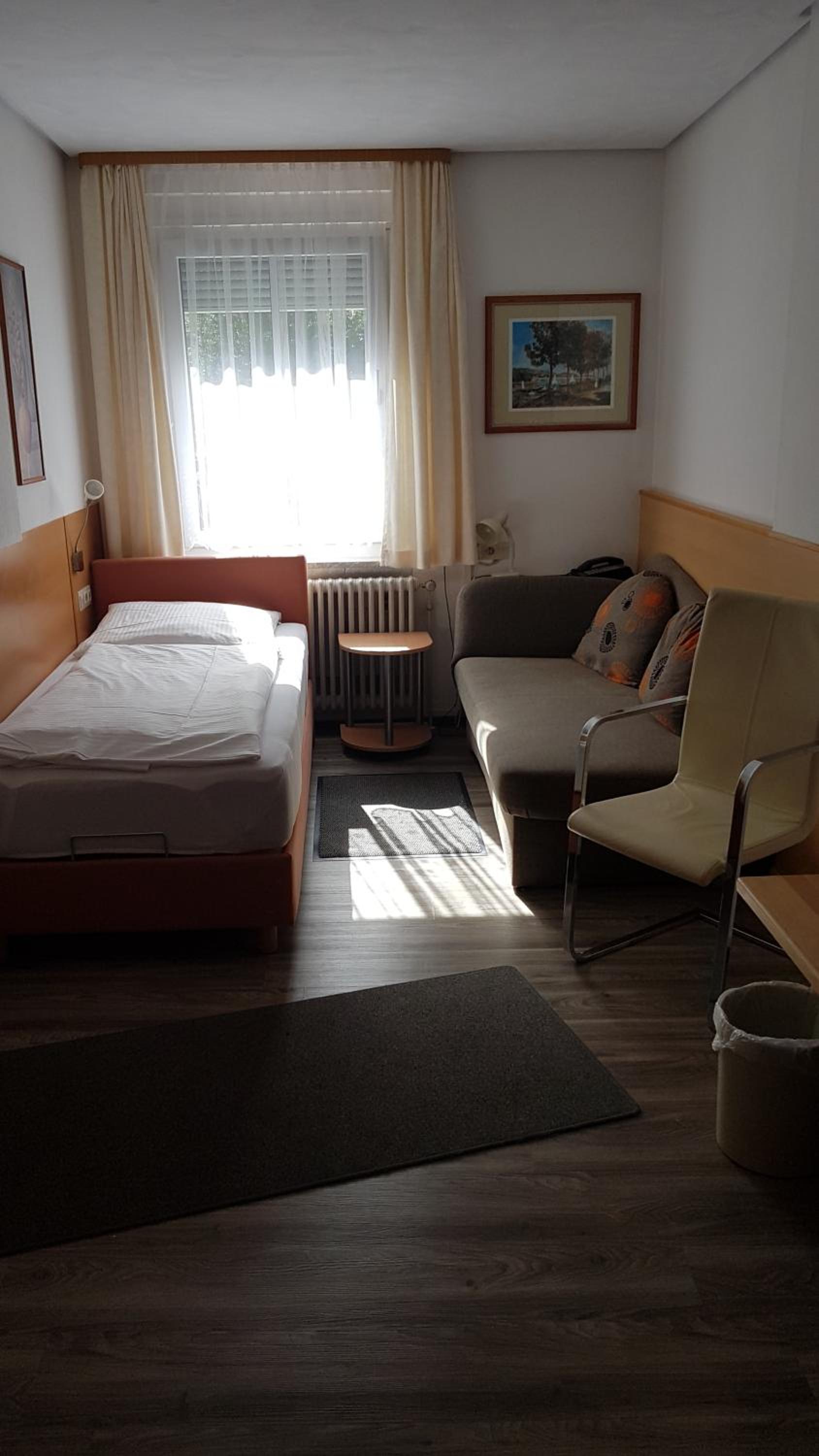 Photo 32