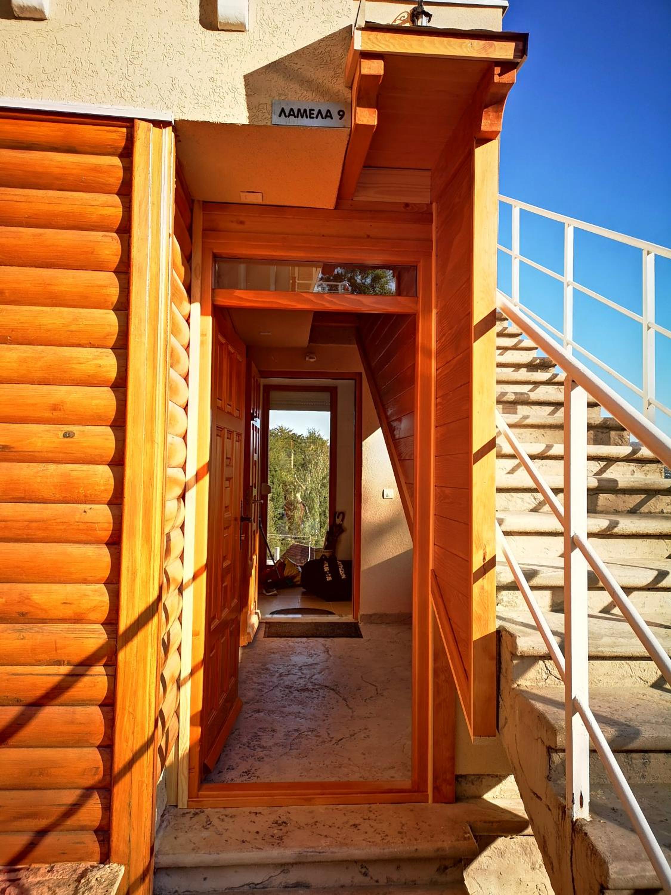 Apartman Sneznik - Naselje Zova