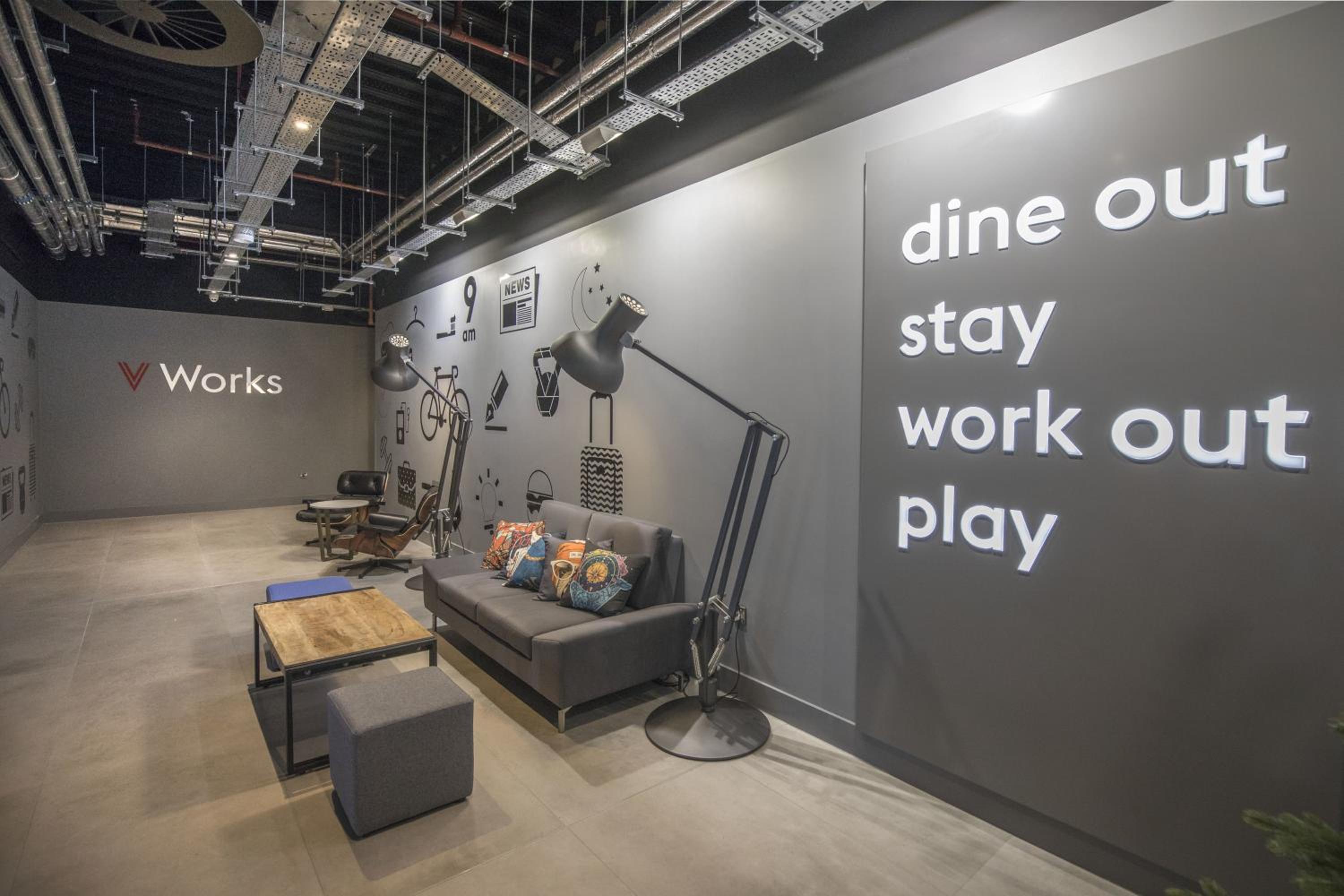 Basingstoke Vacations - Village Hotel Basingstoke - Property Image 2